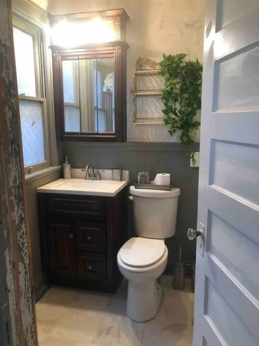 Redefined Alchemy - Bright, eclectic, pretty Apt 3E