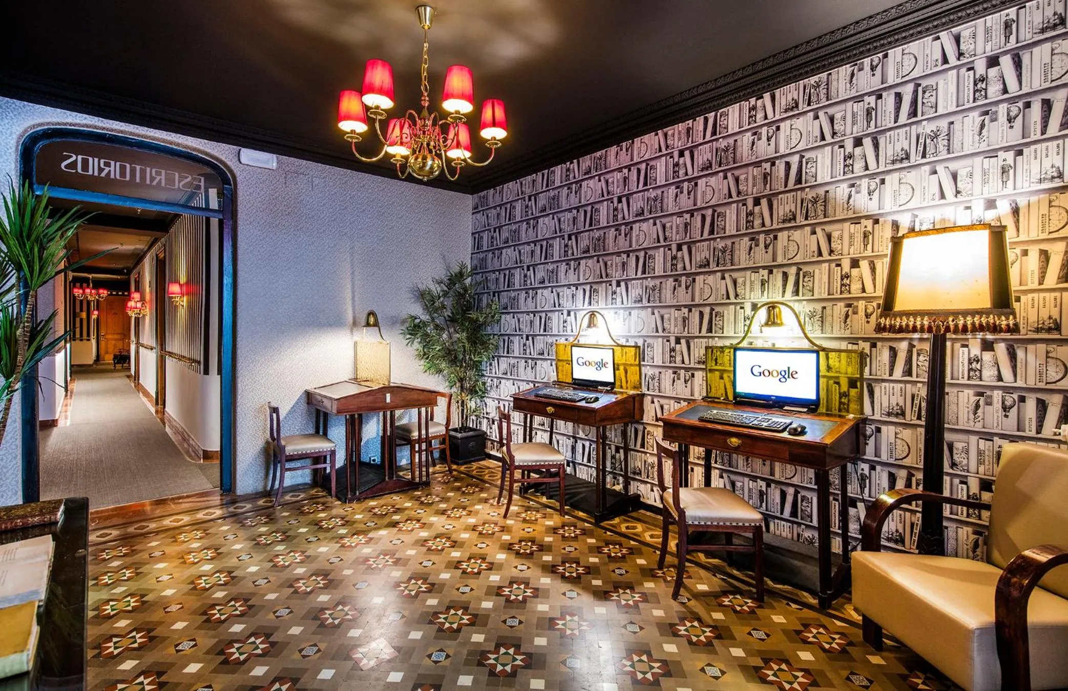 Area and facilities in Hotel Nouvel