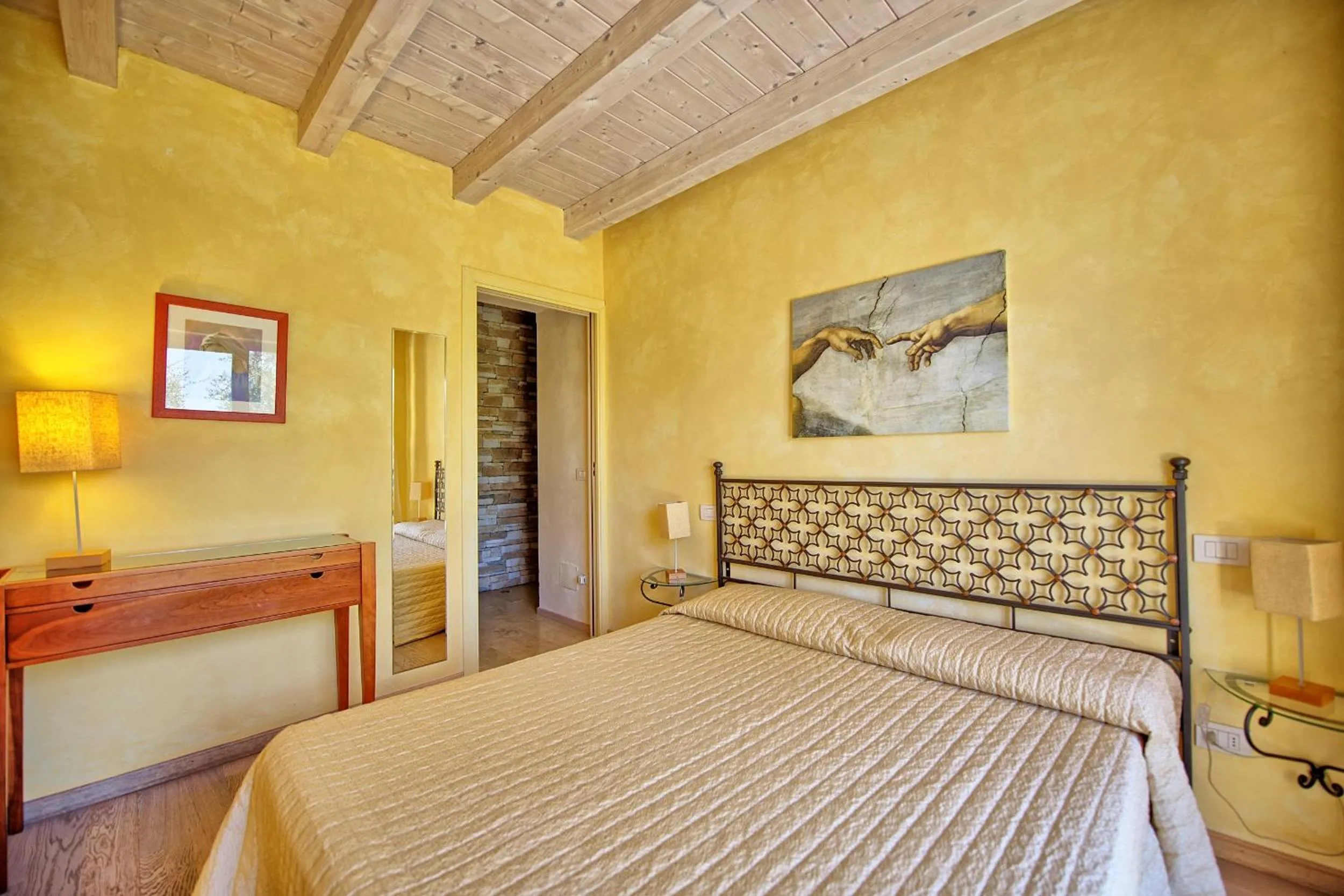 Bedroom, Bed in Villa Casa Lucia by PosarelliVillas