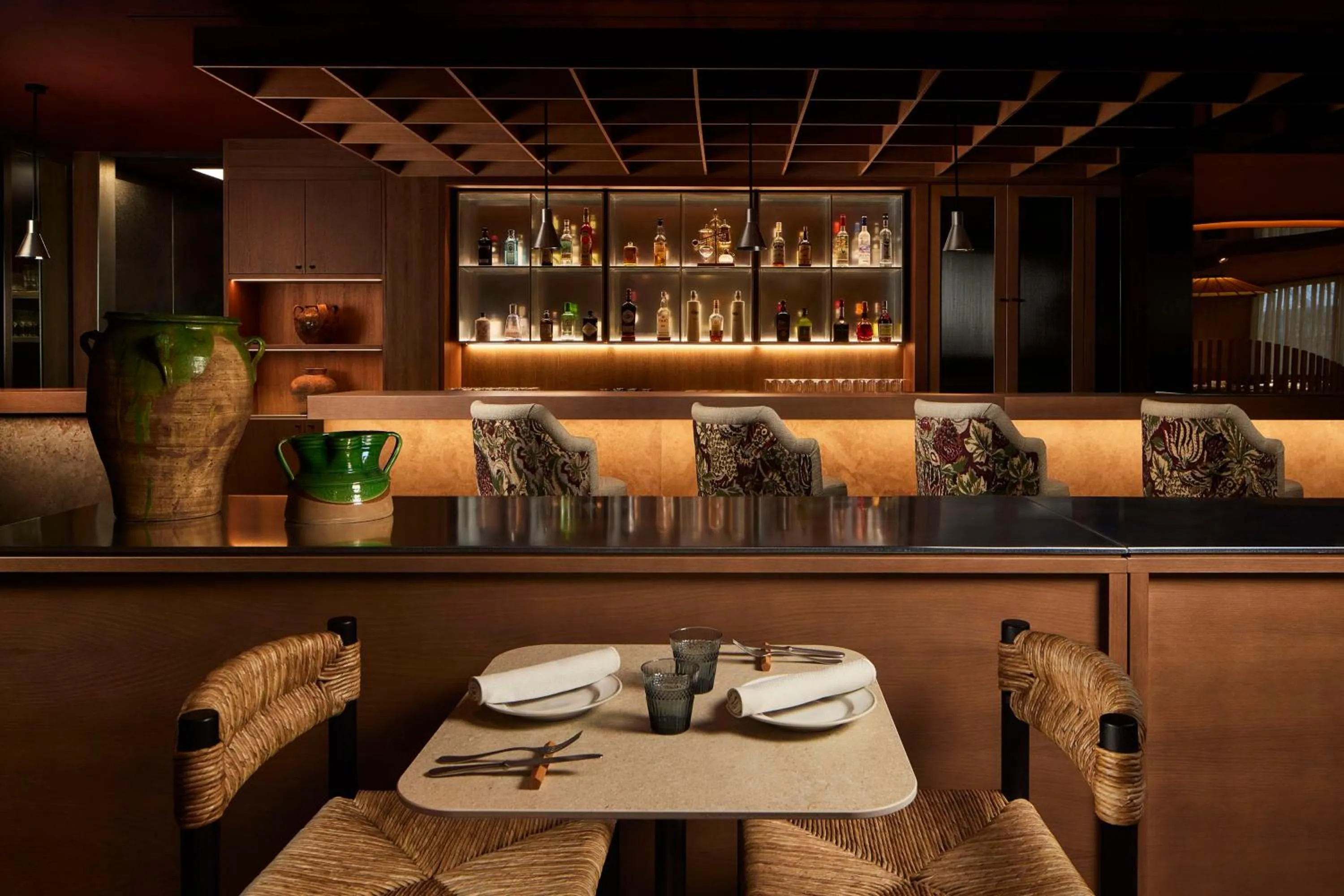 Restaurant/places to eat in NH Collection Madrid Eurobuilding