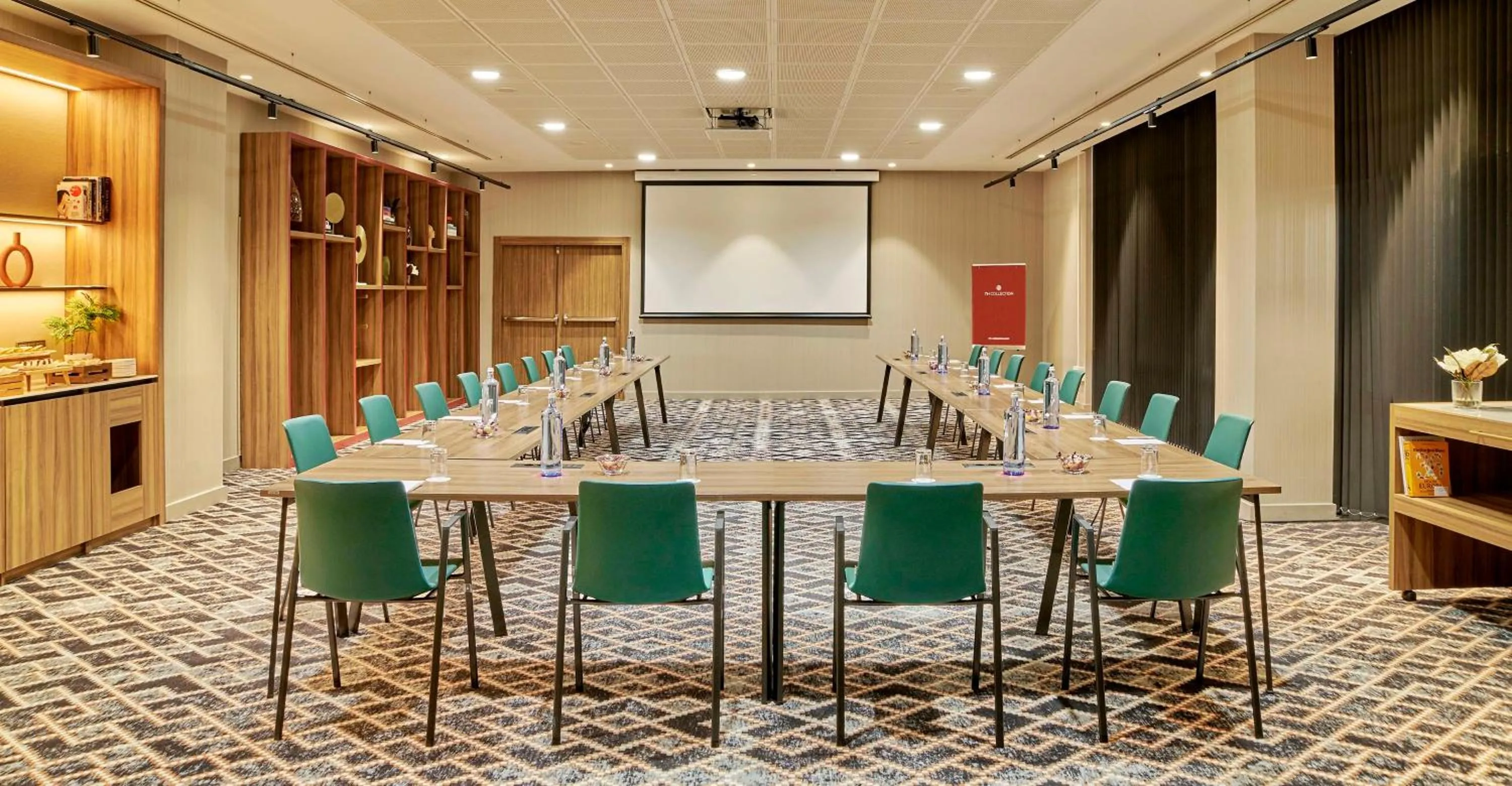 Meeting/conference room in NH Collection Madrid Eurobuilding