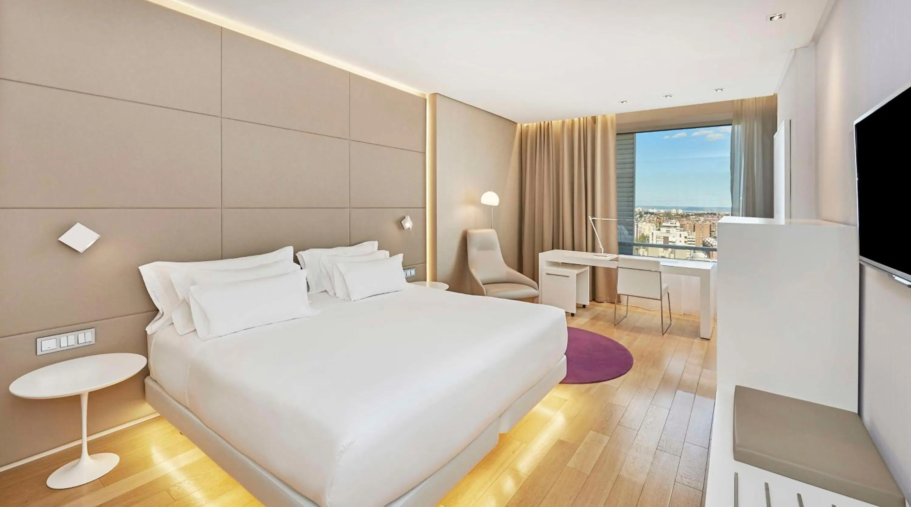 Bedroom, Bed in NH Collection Madrid Eurobuilding