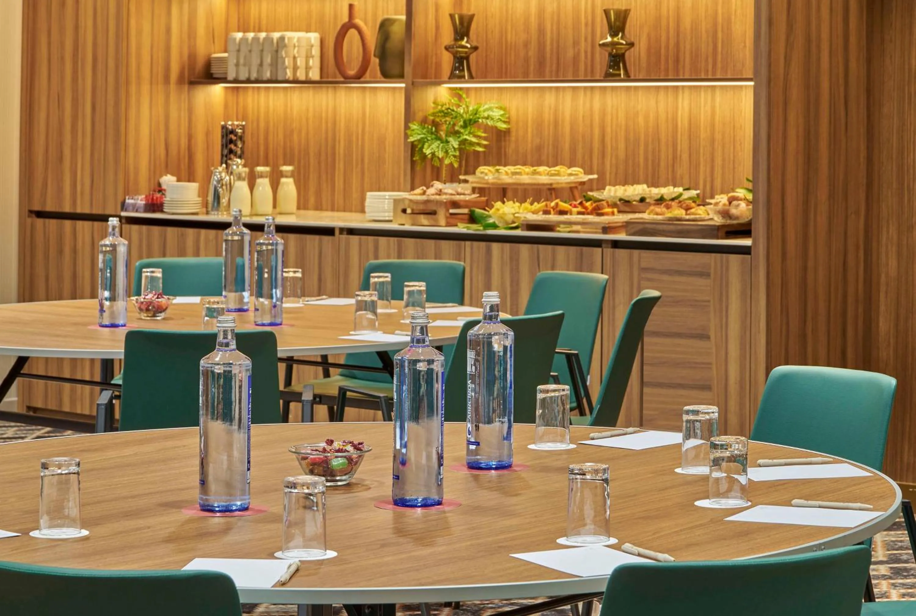 Meeting/conference room in NH Collection Madrid Eurobuilding