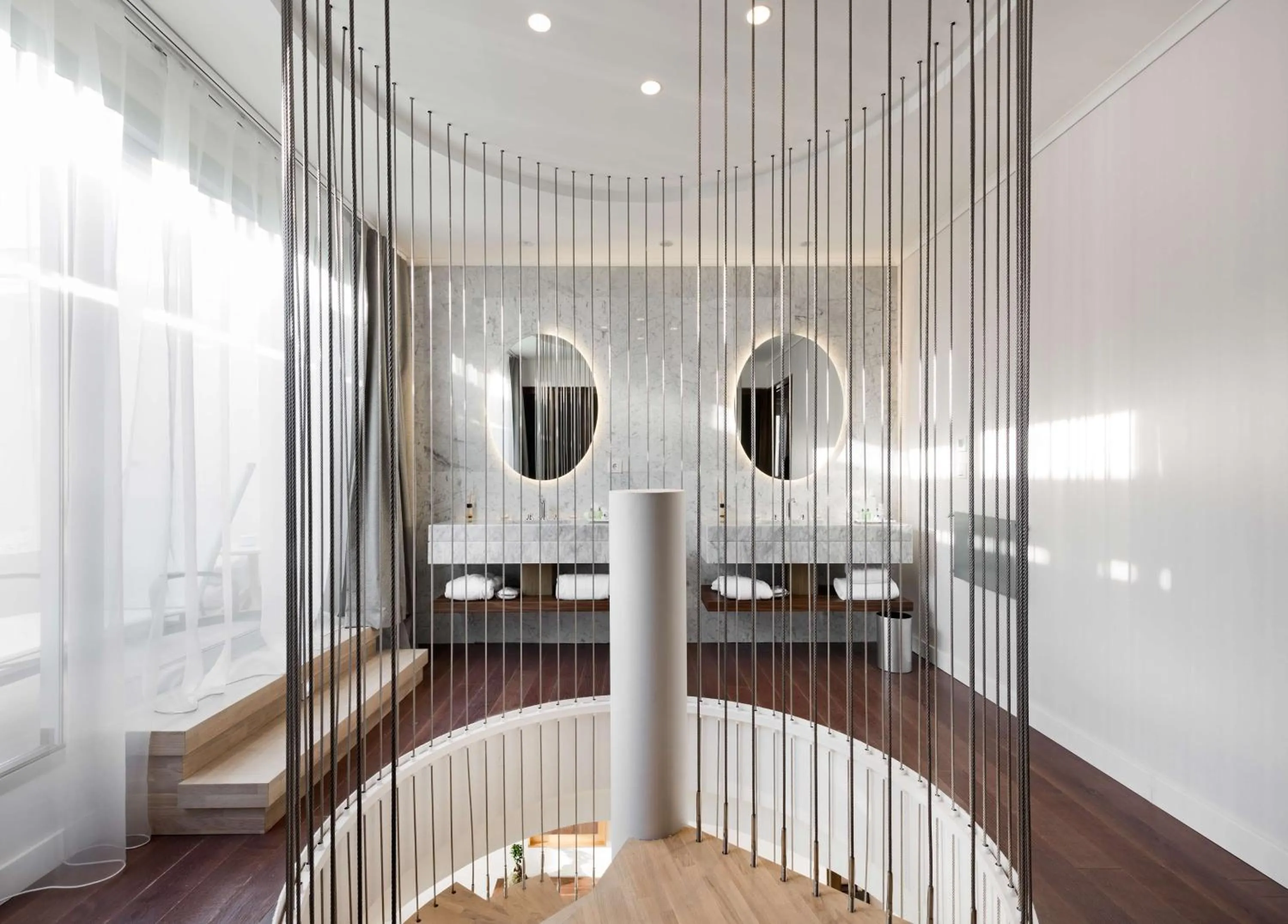 Bathroom in NH Collection Madrid Eurobuilding