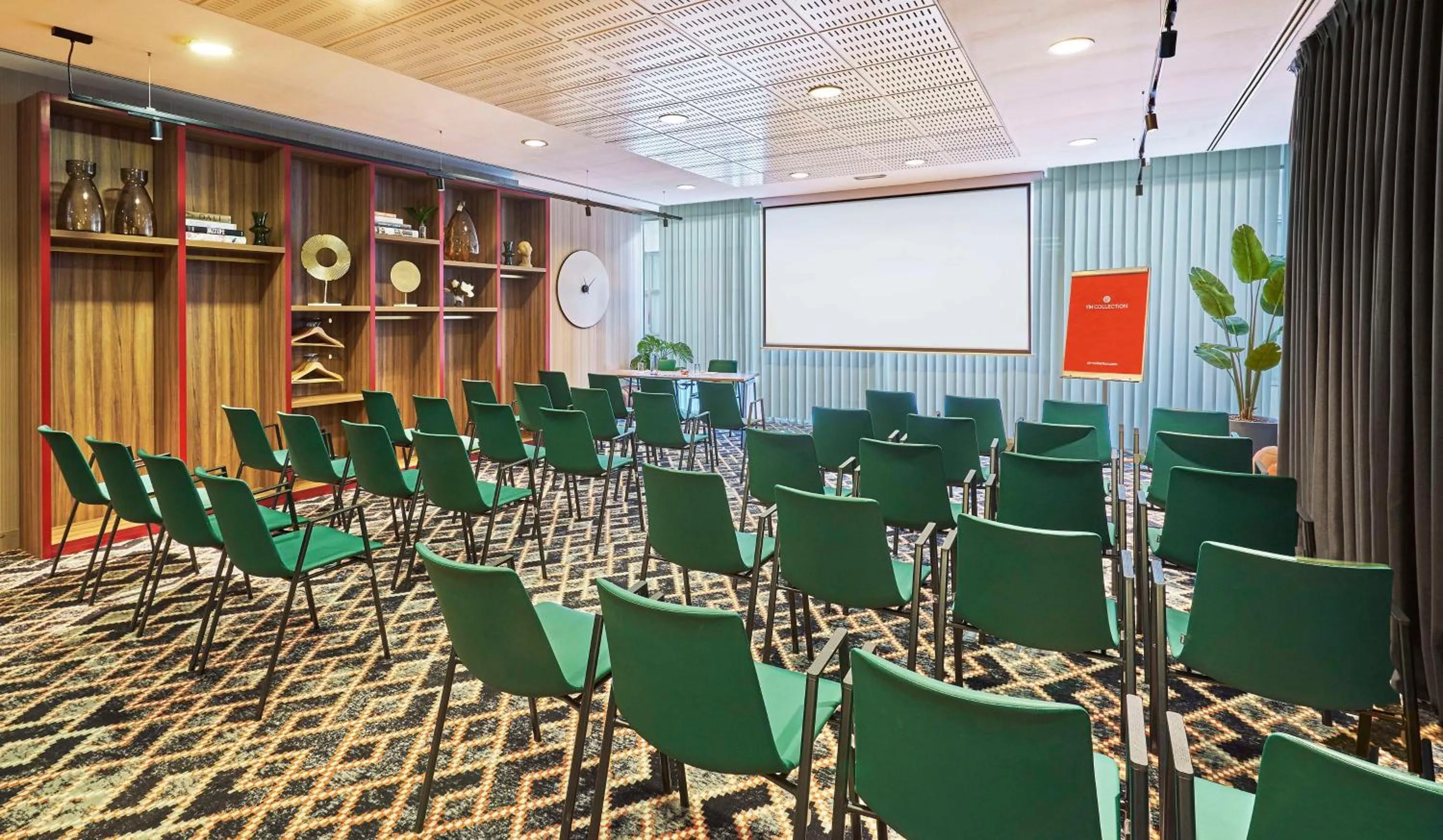 Meeting/conference room in NH Collection Madrid Eurobuilding