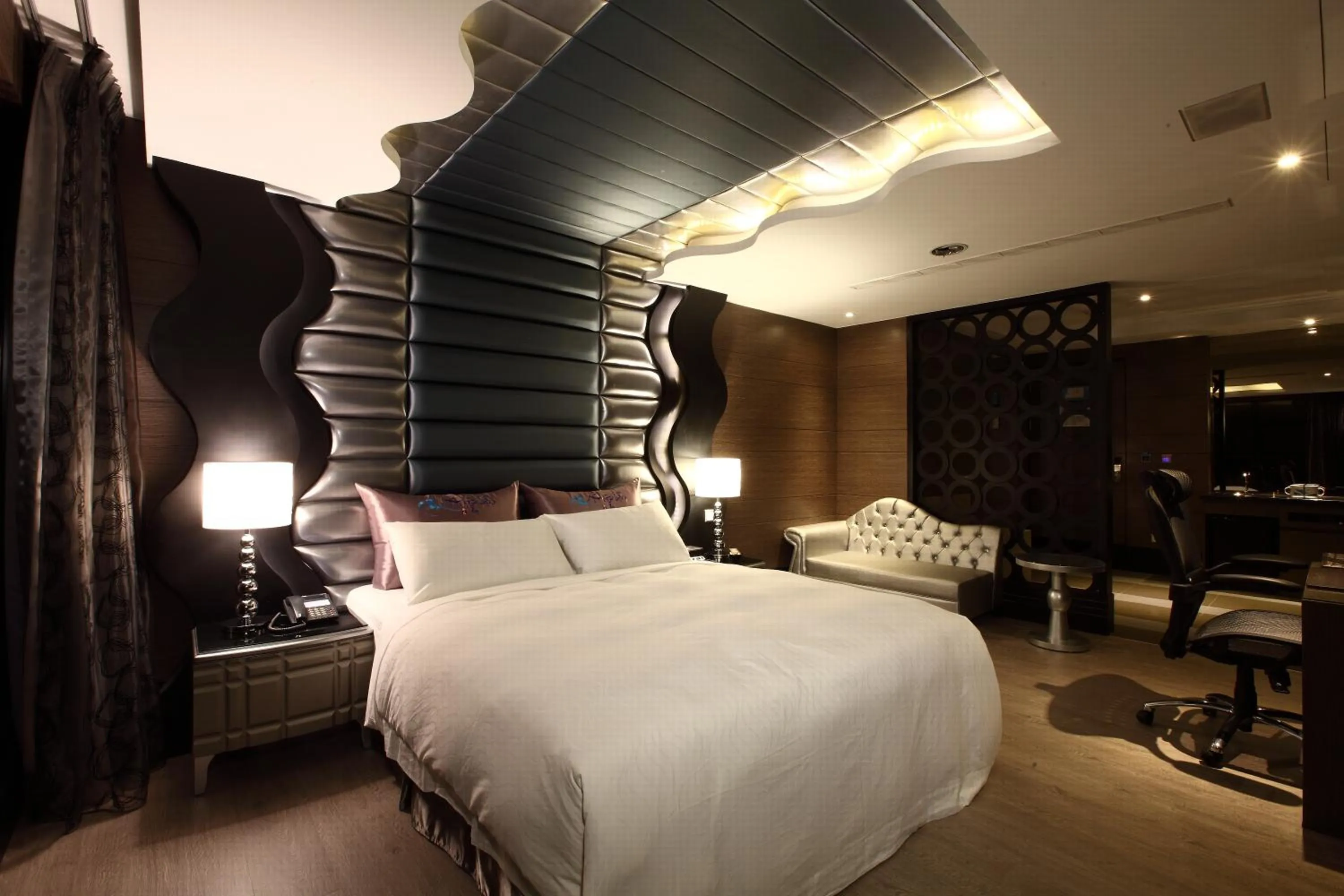 Photo of the whole room, Bed in Icloud Luxury Resort & Hotel
