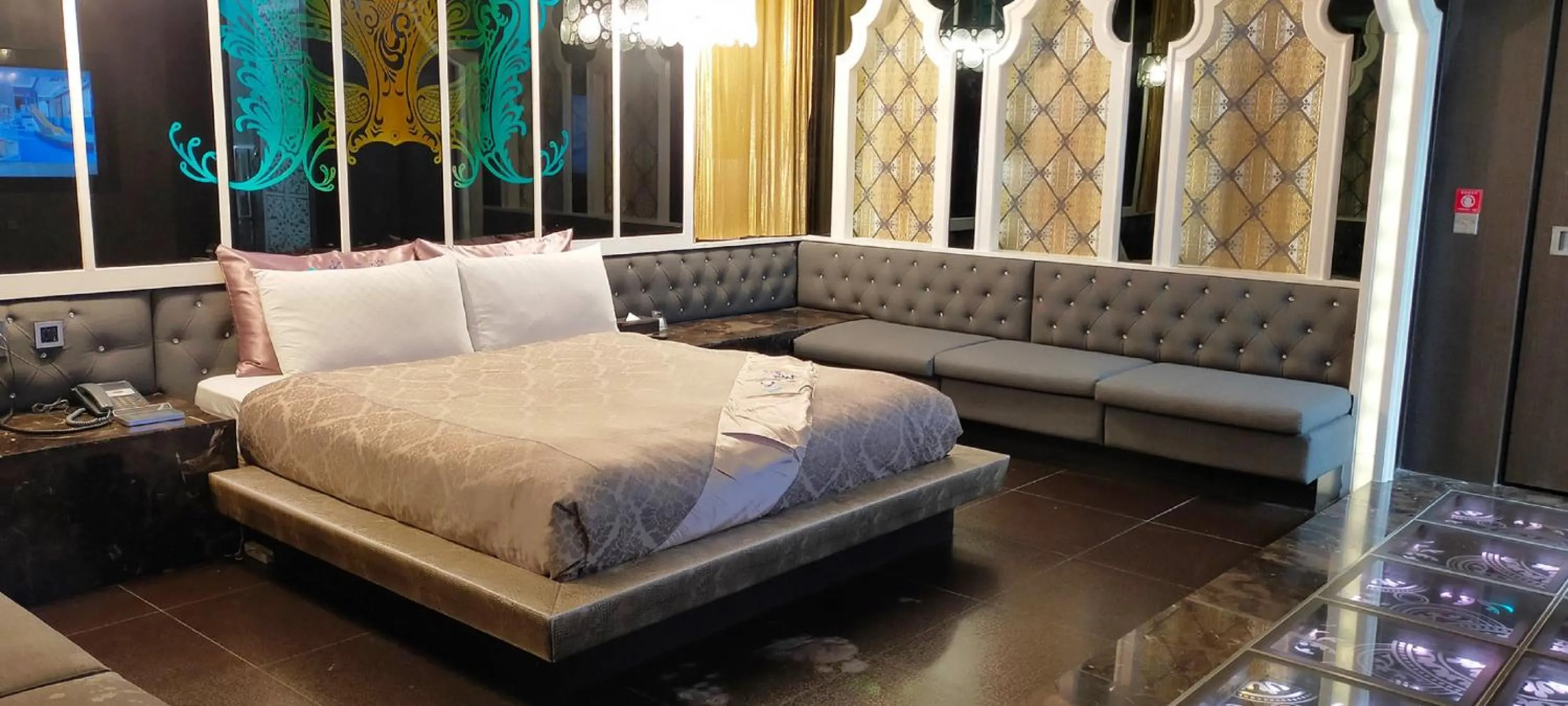 City view, Bed in Icloud Luxury Resort & Hotel