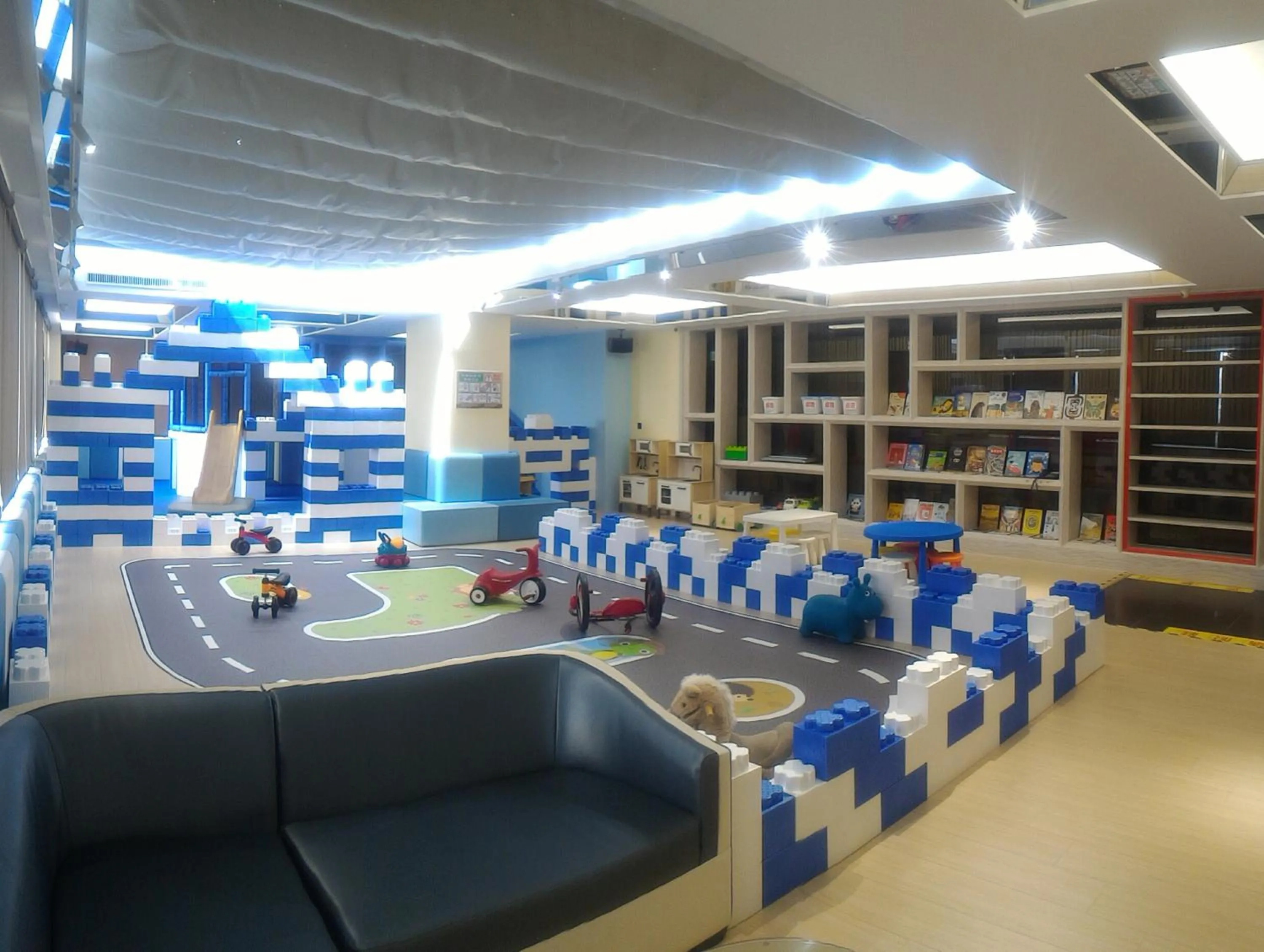 Children play ground in Icloud Luxury Resort & Hotel