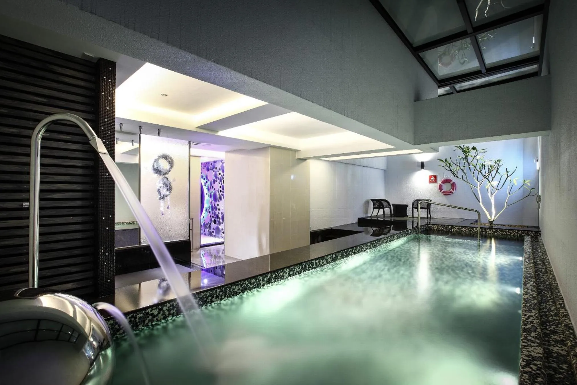 Pool view in Icloud Luxury Resort & Hotel