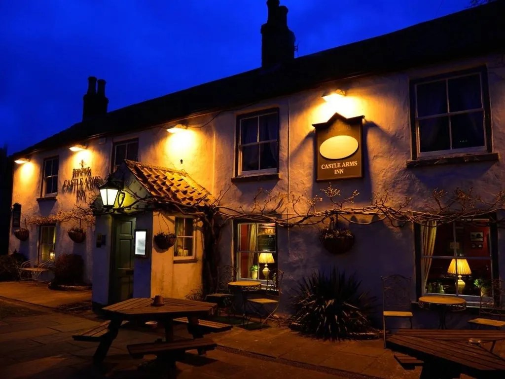 Property building in The Castle Arms Inn