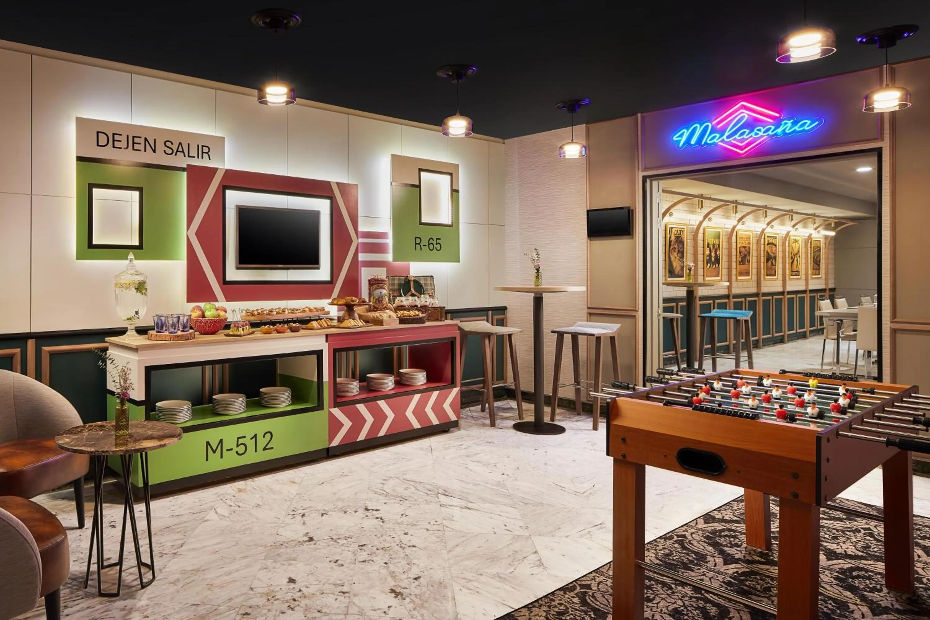 Restaurant/places to eat in Avani Alonso Martinez