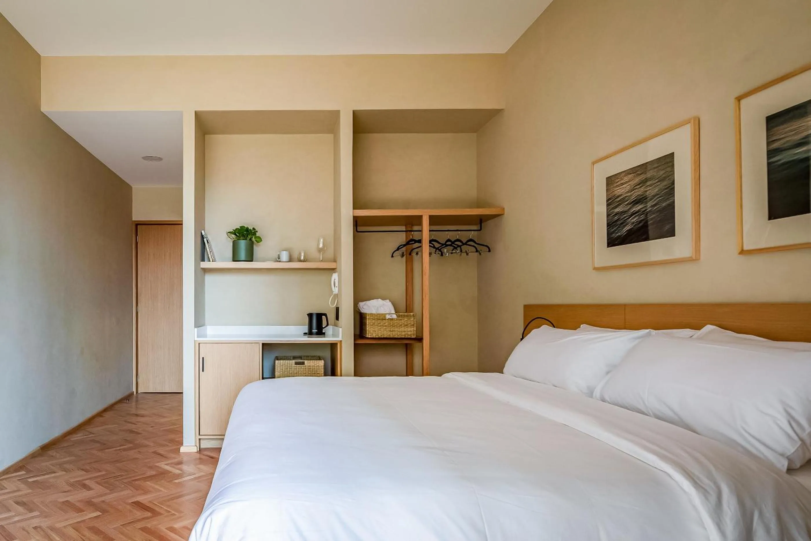 Bedroom, Bed in Ana Polanco Apartments