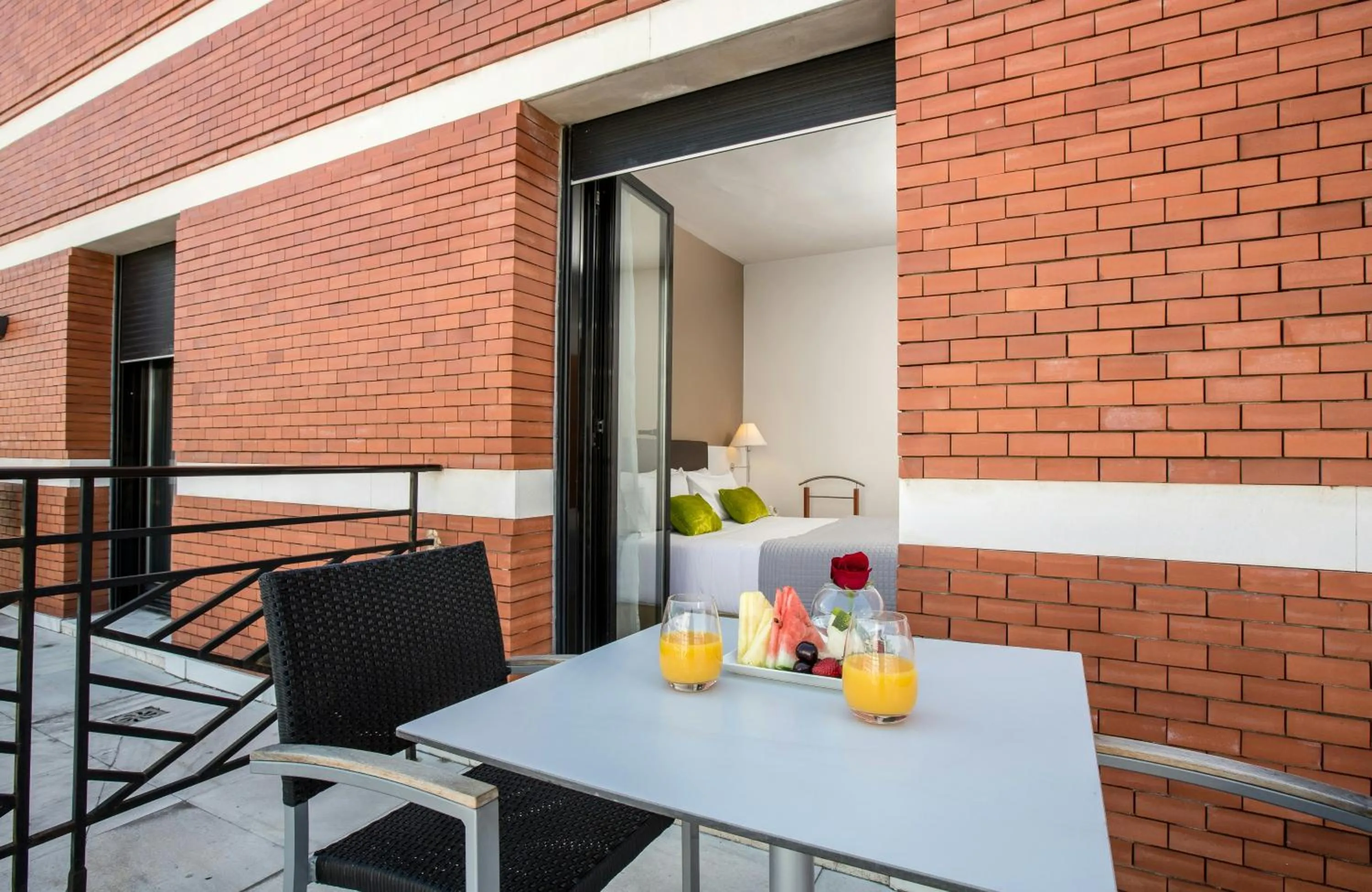 Photo of the whole room in Leonardo Boutique Hotel Madrid