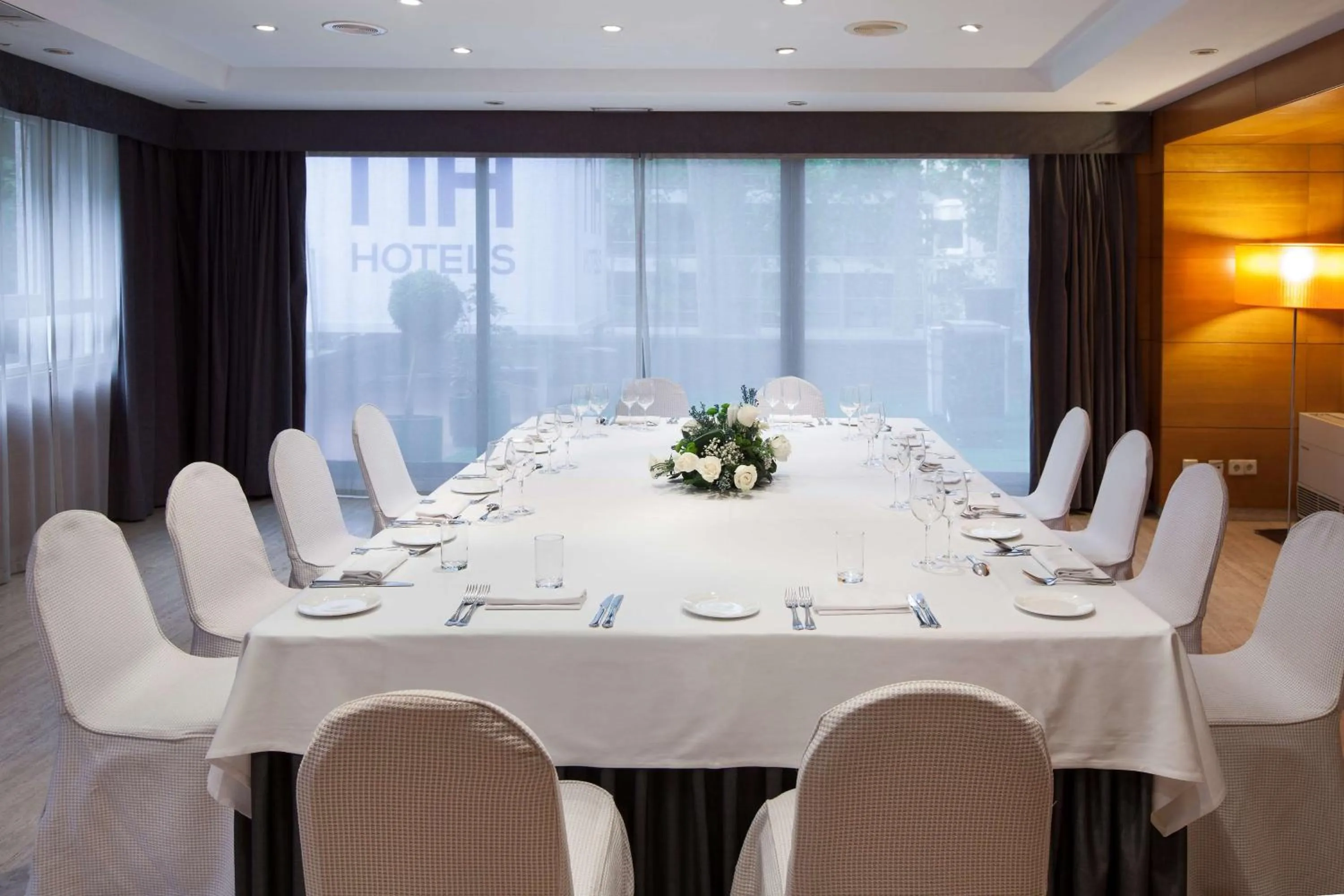 Meeting/conference room in NH Canciller Ayala Vitoria