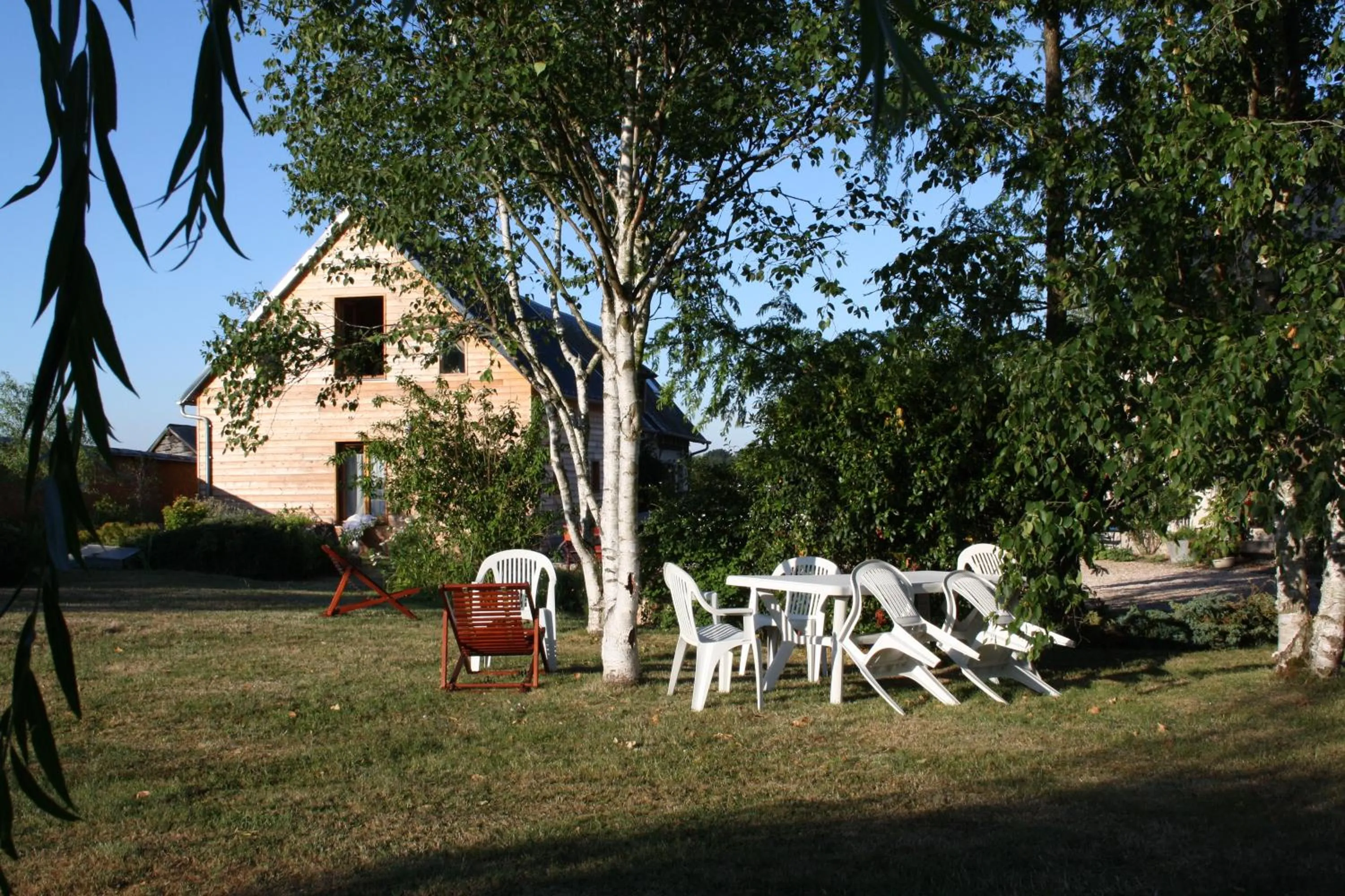 Garden in Chambre d'hôtes - Le jardin des Patissons