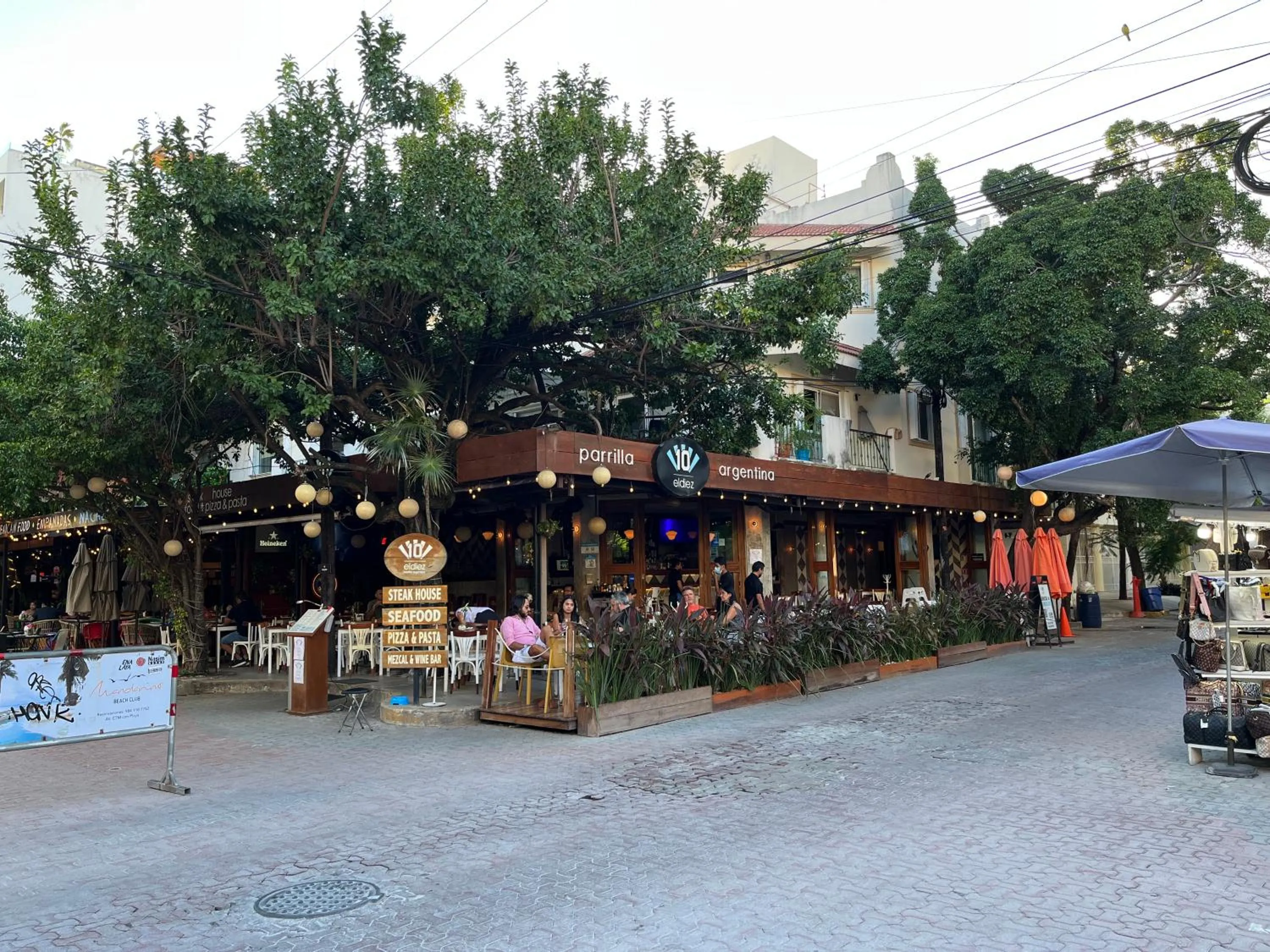 Neighbourhood in Thelmar Playa Mamitas Apartment