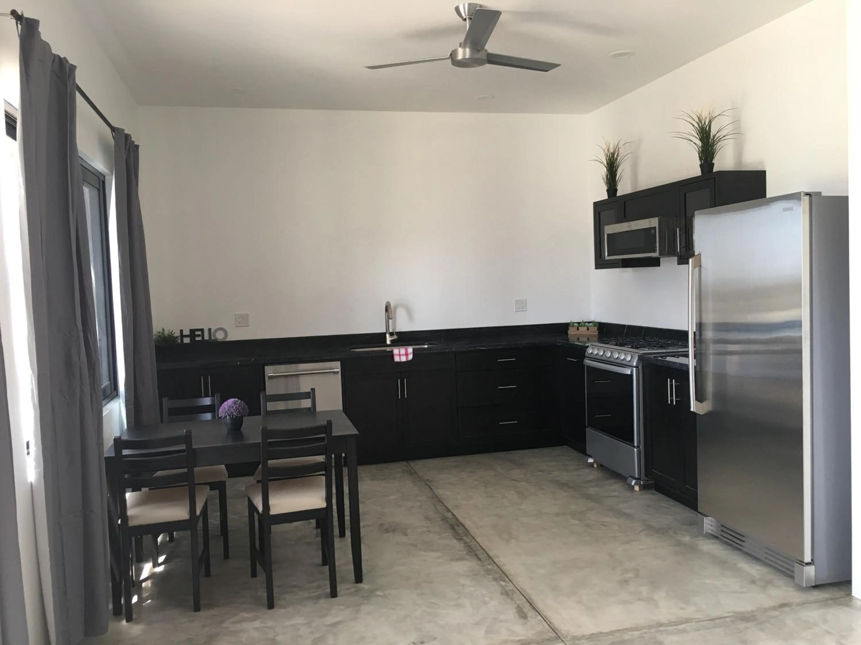 Kitchen or kitchenette in Las Palmas Hotel - Cerritos Beach