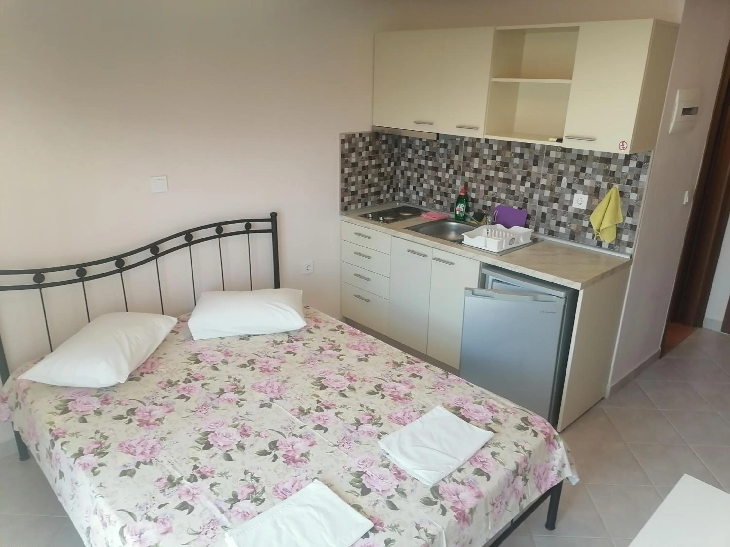 Bed in KALIPSO STUDIOS