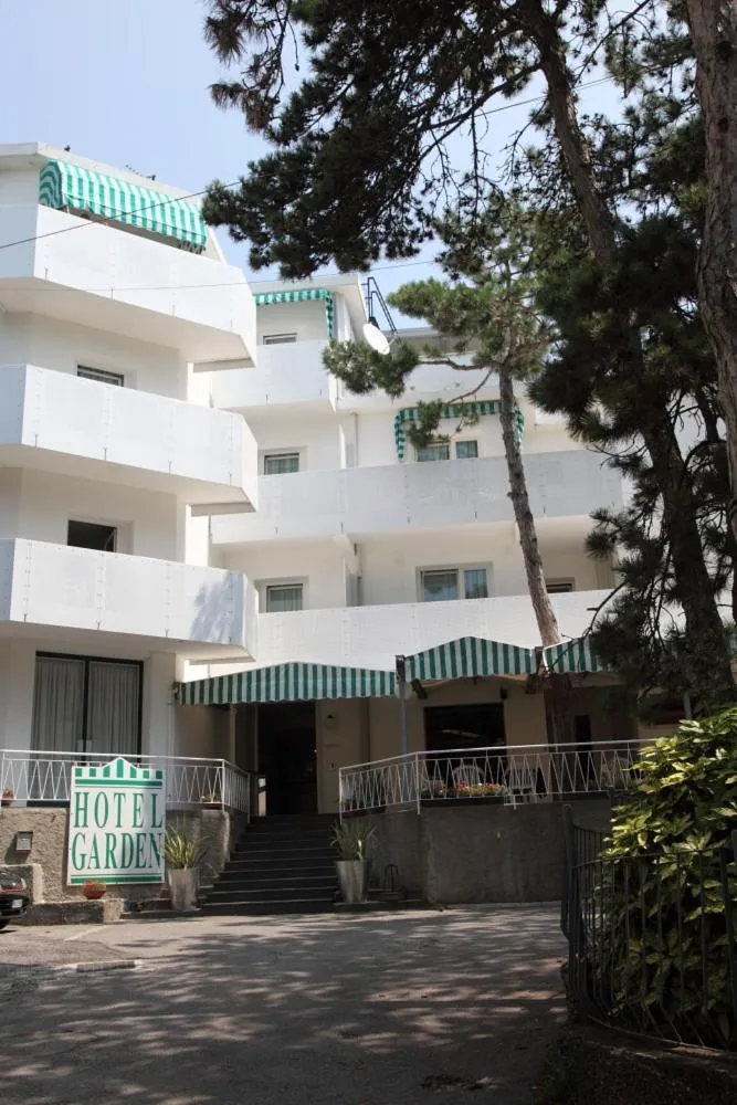 Property building in Hotel Garden