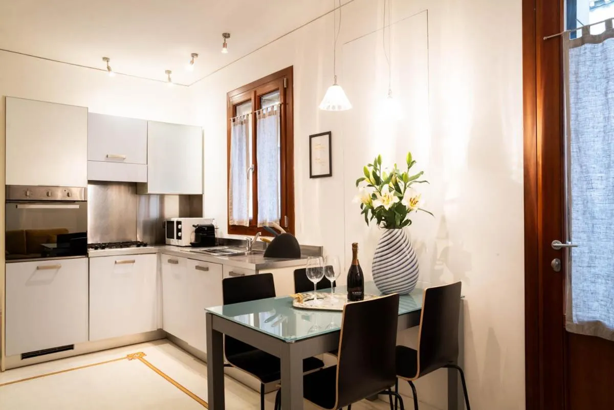 Salmaso Apartments