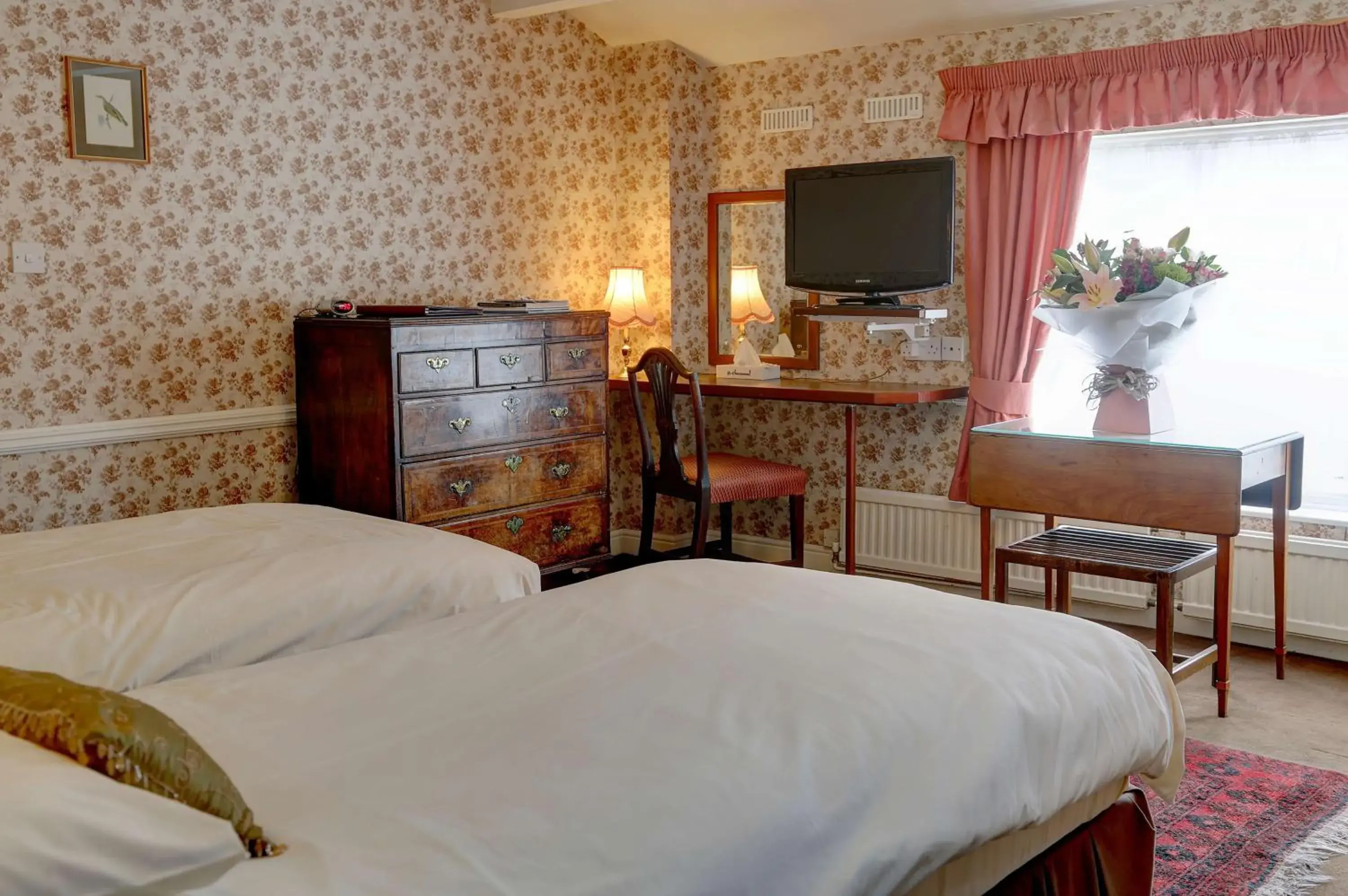 Standard Twin Room in Bell in Driffield Standard Twin Room in Bell in Driffield