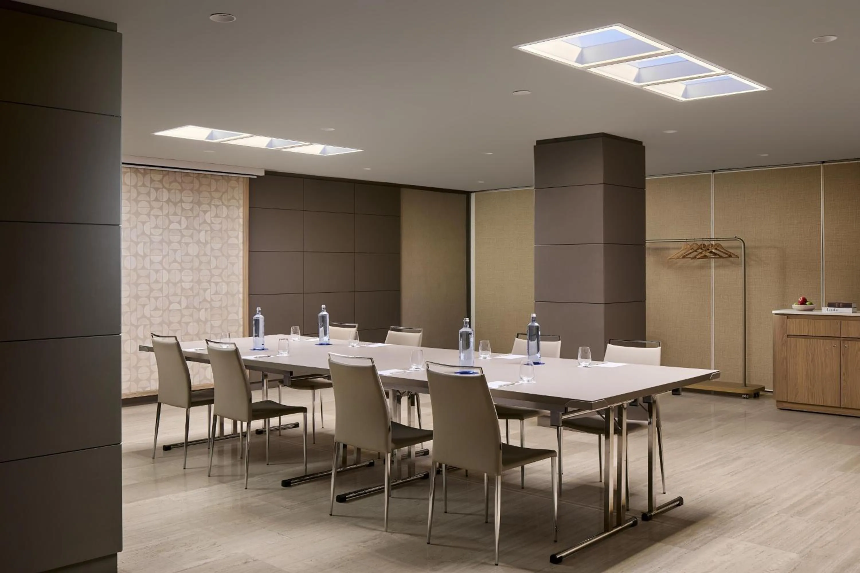 Meeting/conference room in NH Paseo de la Habana