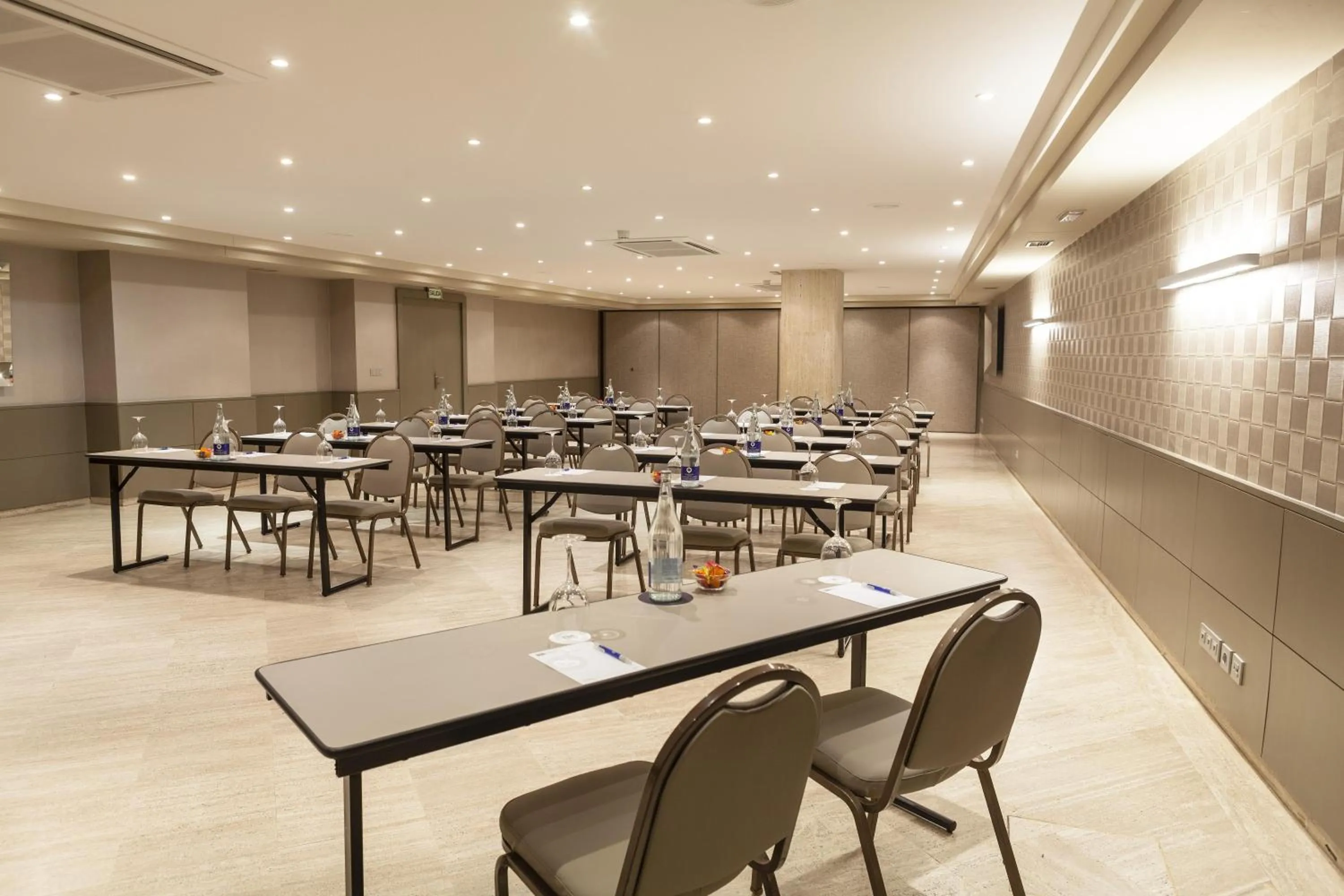 Business facilities in NH Oviedo Principado