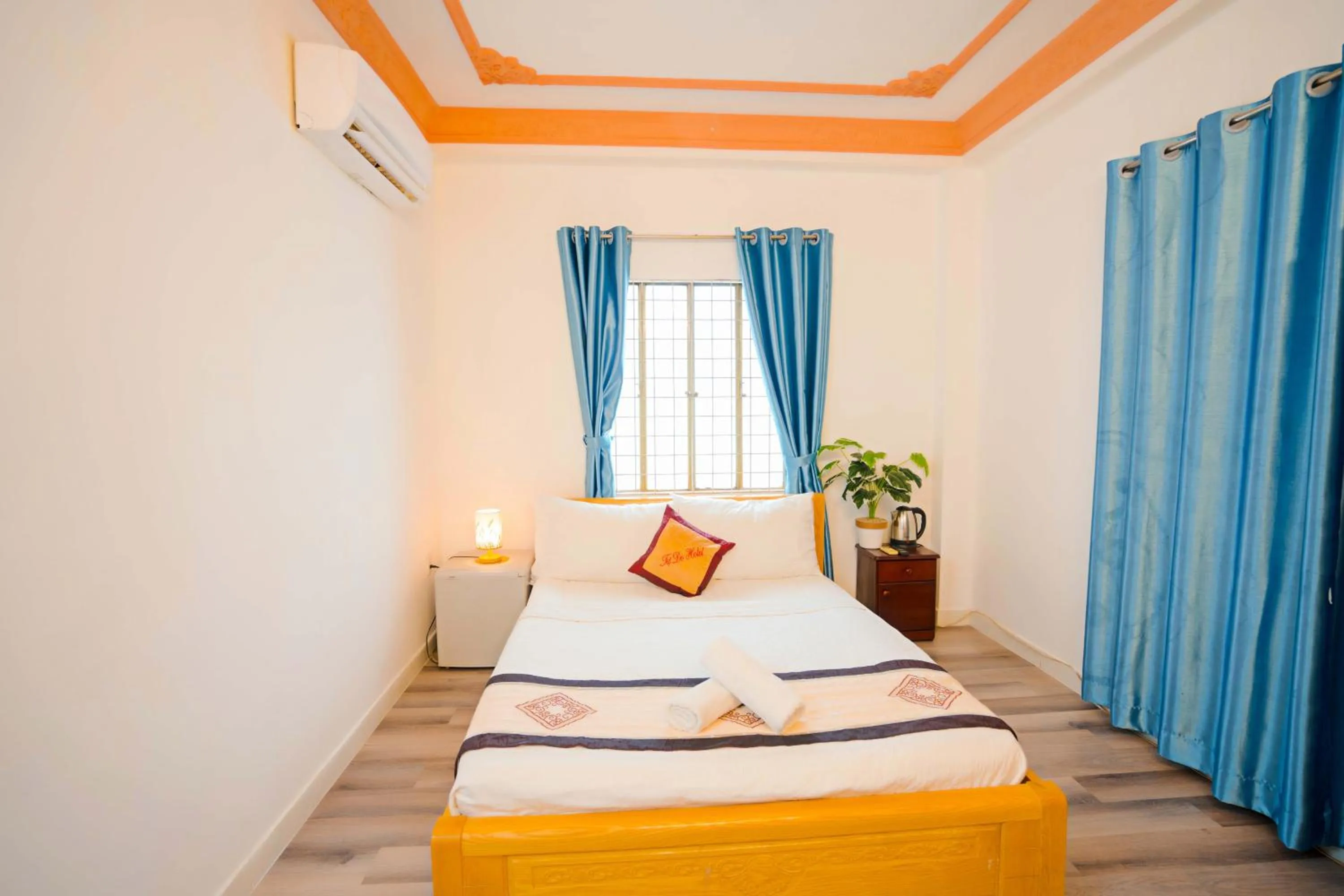 Photo of the whole room in Adenia Hotel