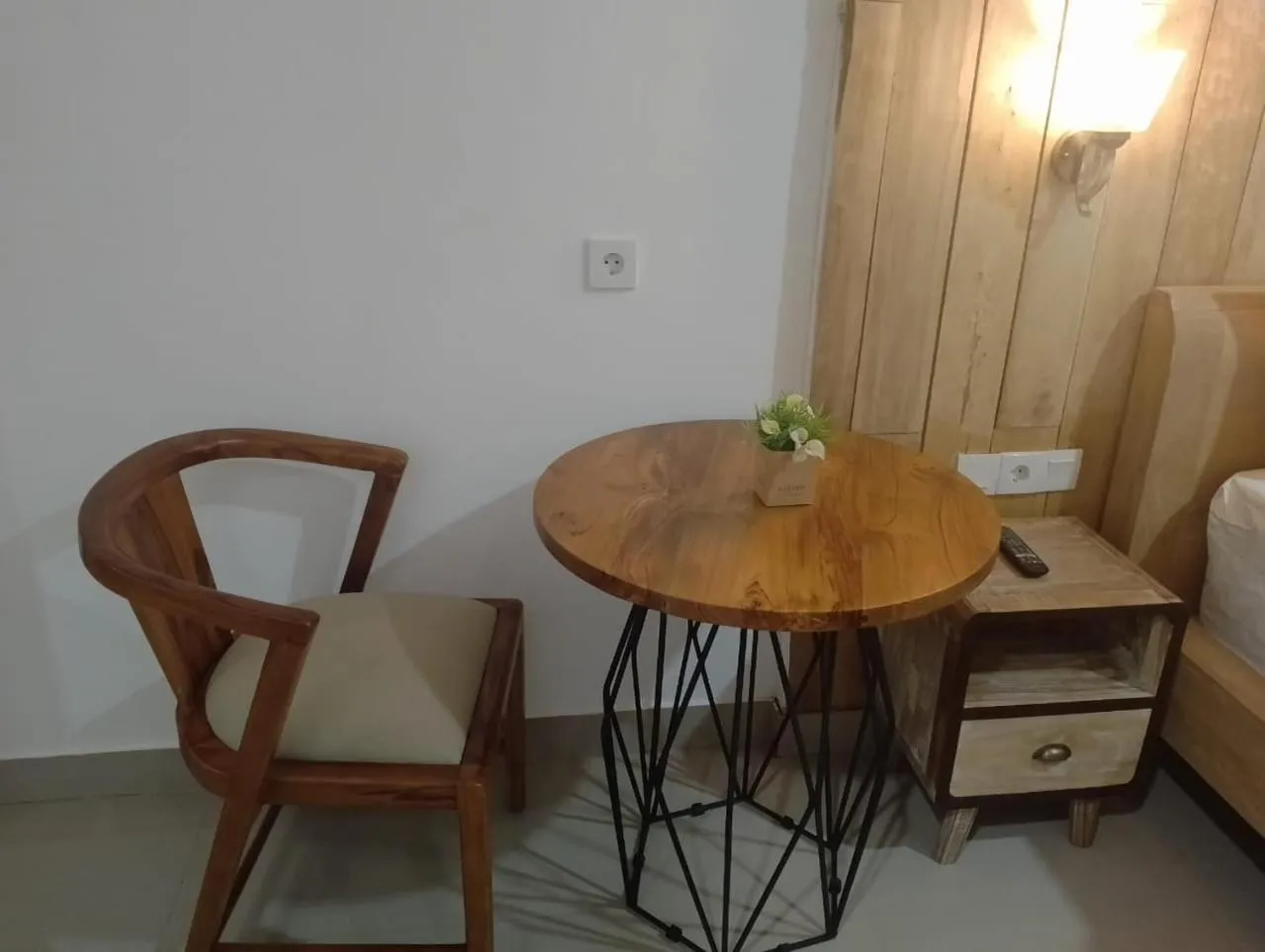 Seating area in Oki Taru Residence