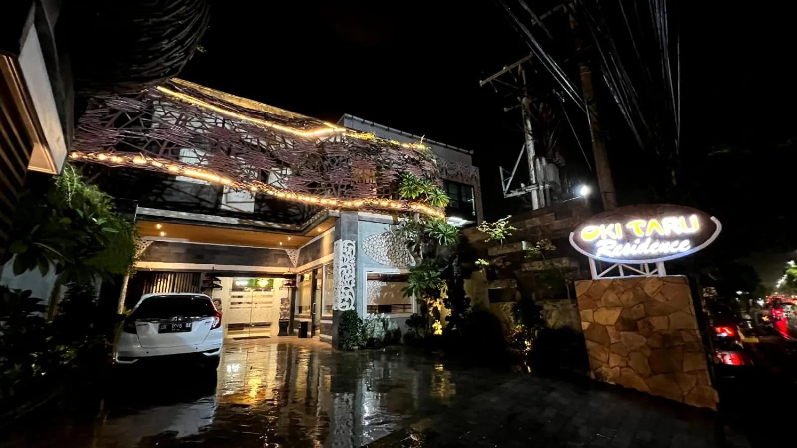 Property building in Oki Taru Residence