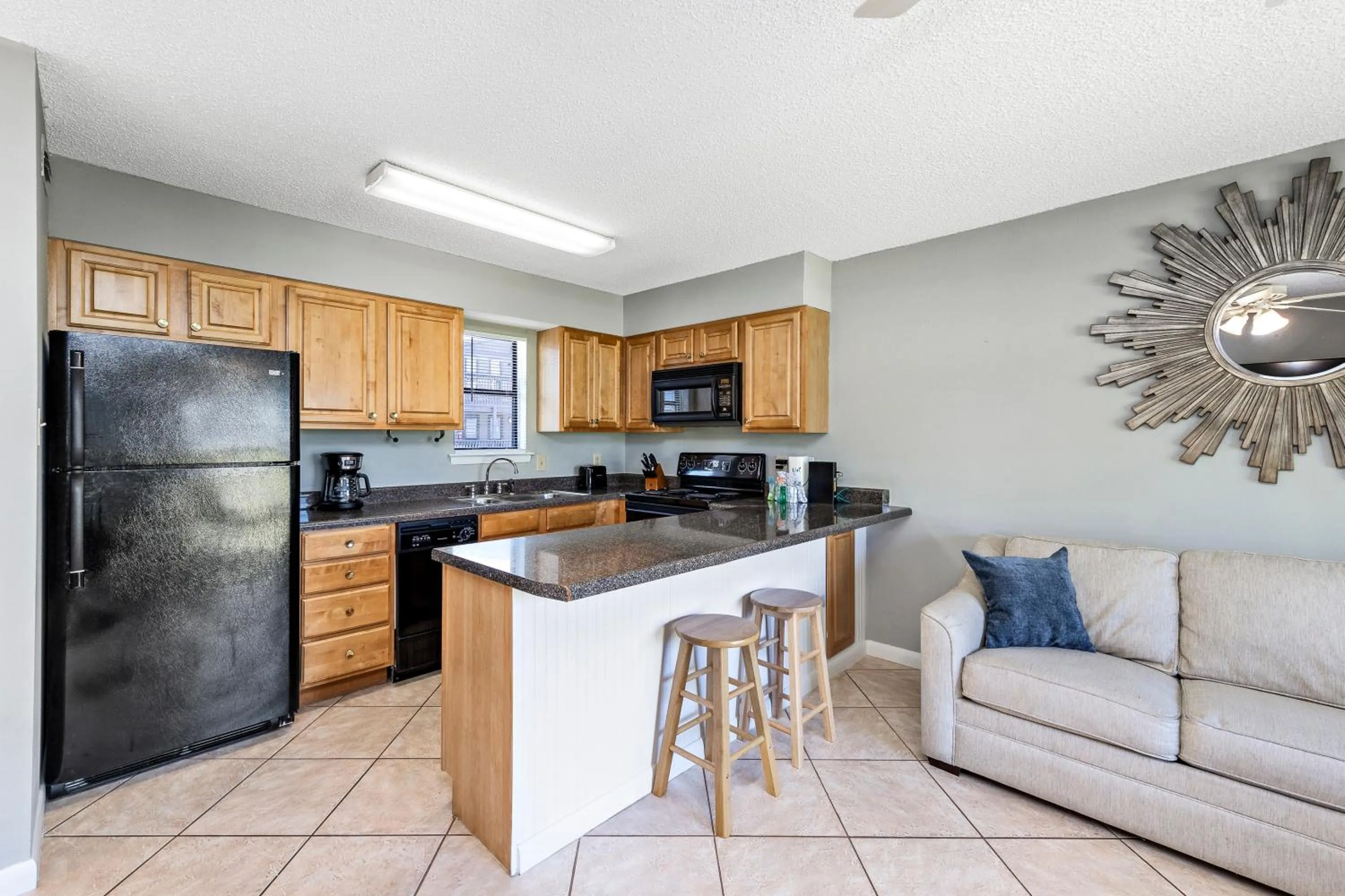 Kitchen or kitchenette in Lagoon Sun 3