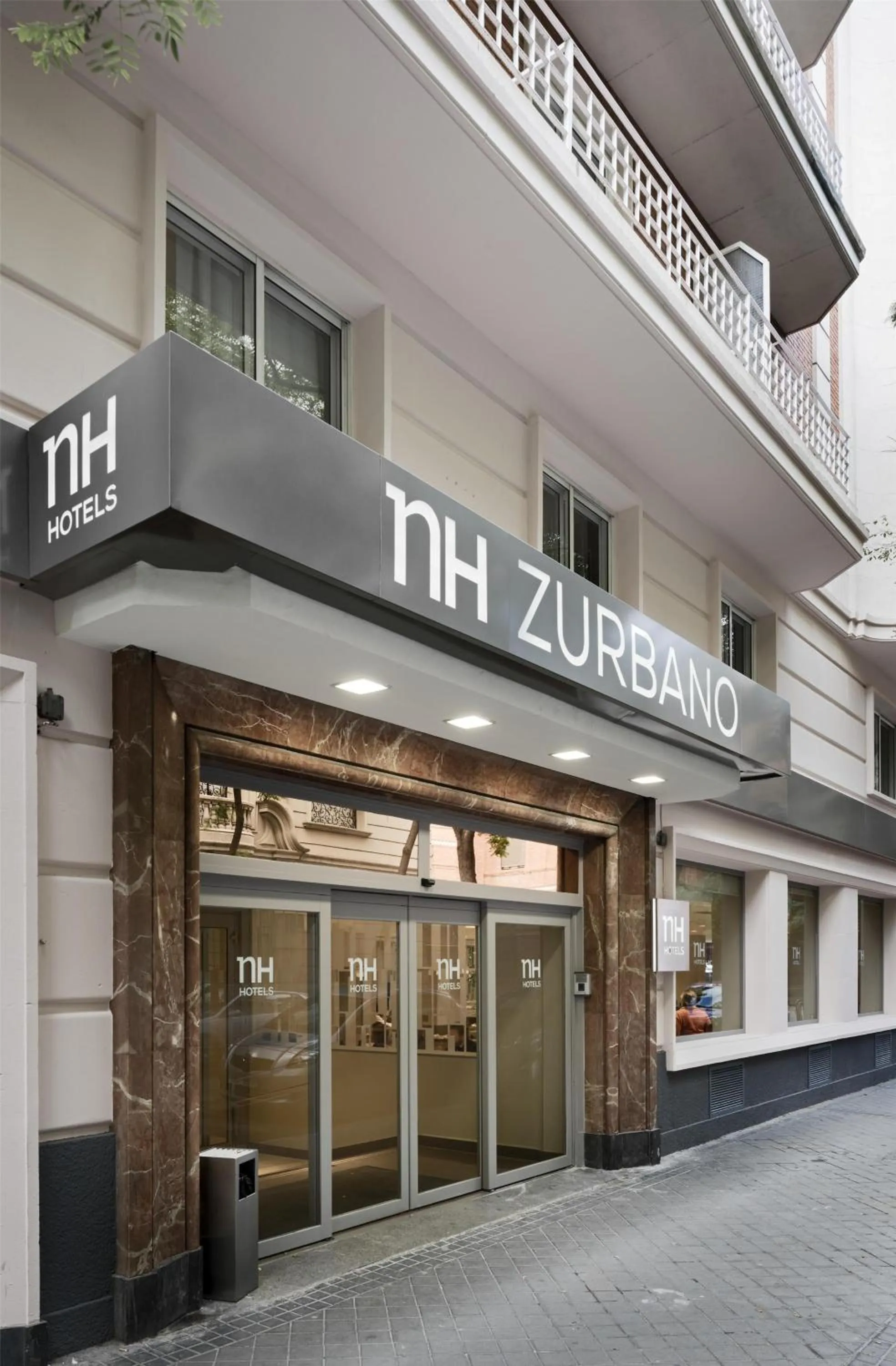 Property building in NH Madrid Zurbano