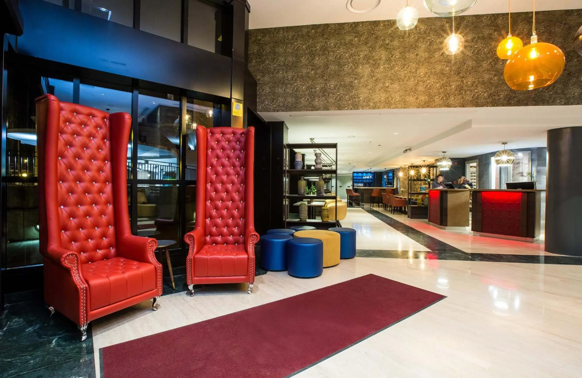 Lobby or reception in Leonardo Hotel Madrid City Center