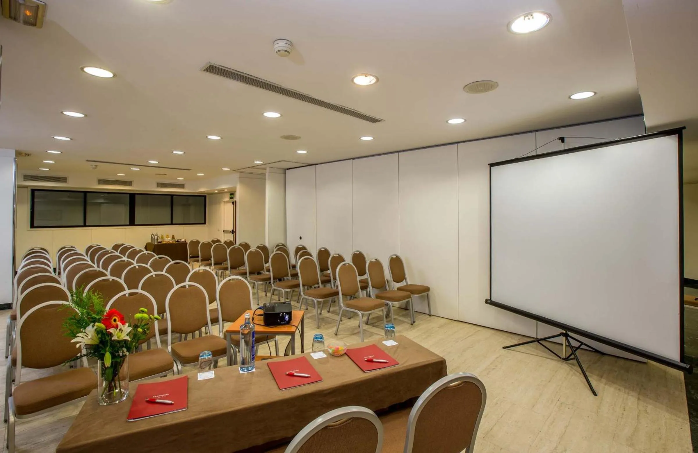 Meeting/conference room in Leonardo Hotel Madrid City Center