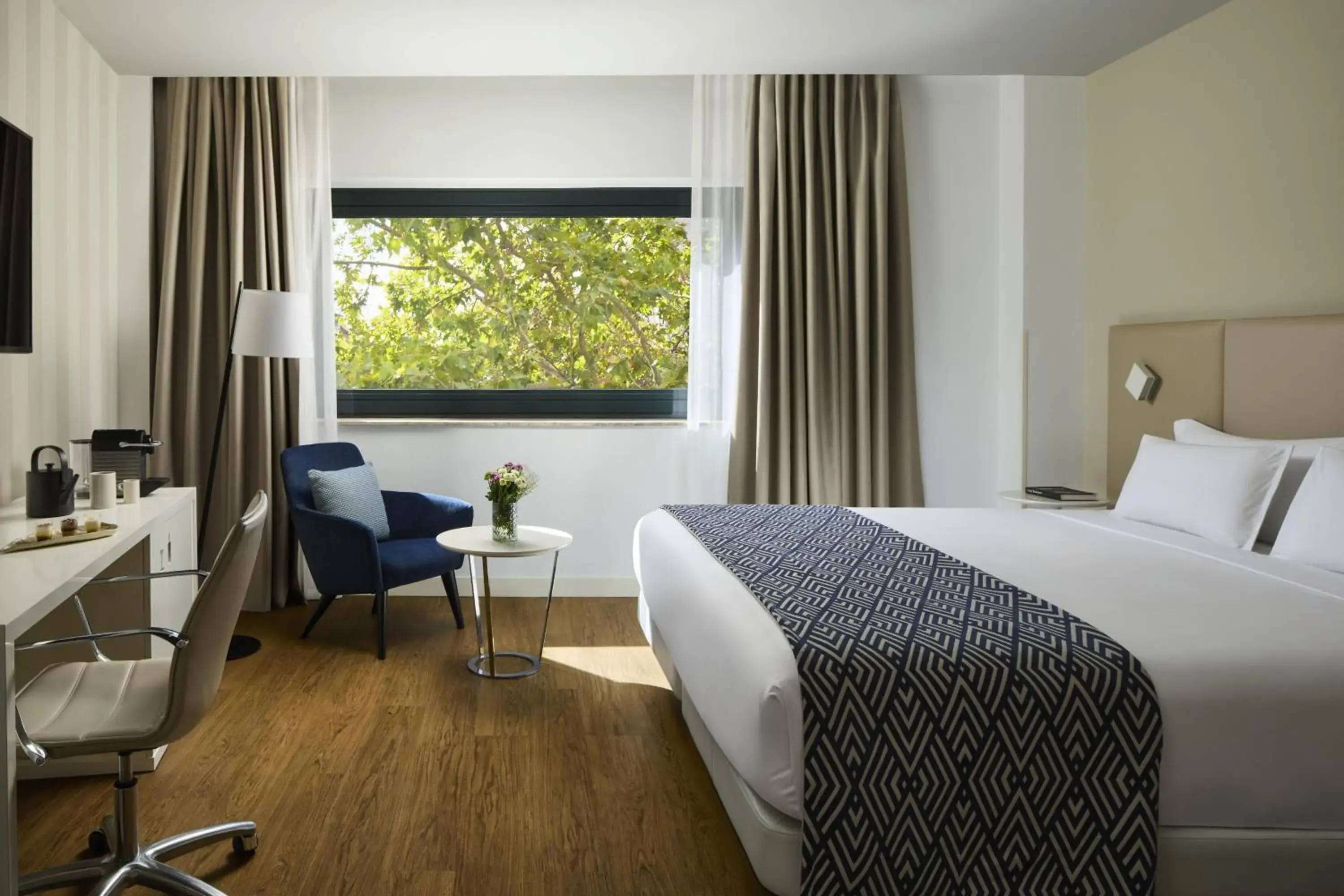 Superior Double or Twin Room in NH Madrid Ventas Superior Double or Twin Room in NH Madrid Ventas