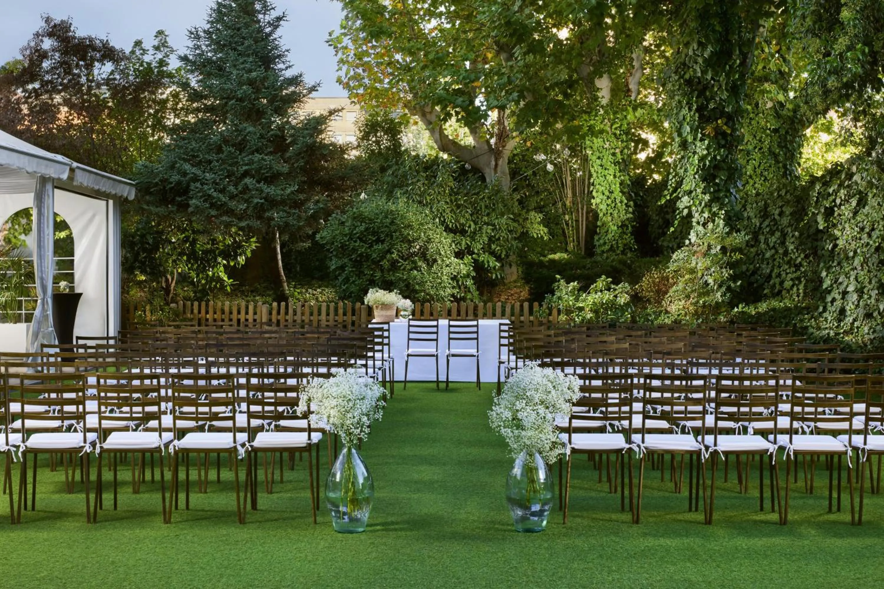 Property building in NH Madrid Ventas