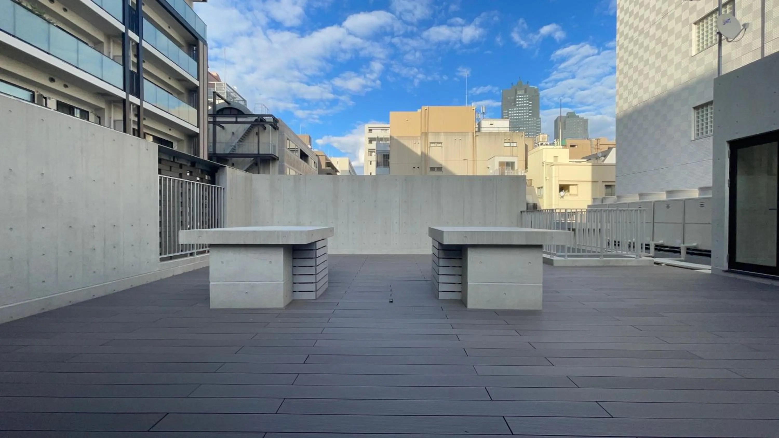 Balcony/Terrace in Spatium Ginza Pony