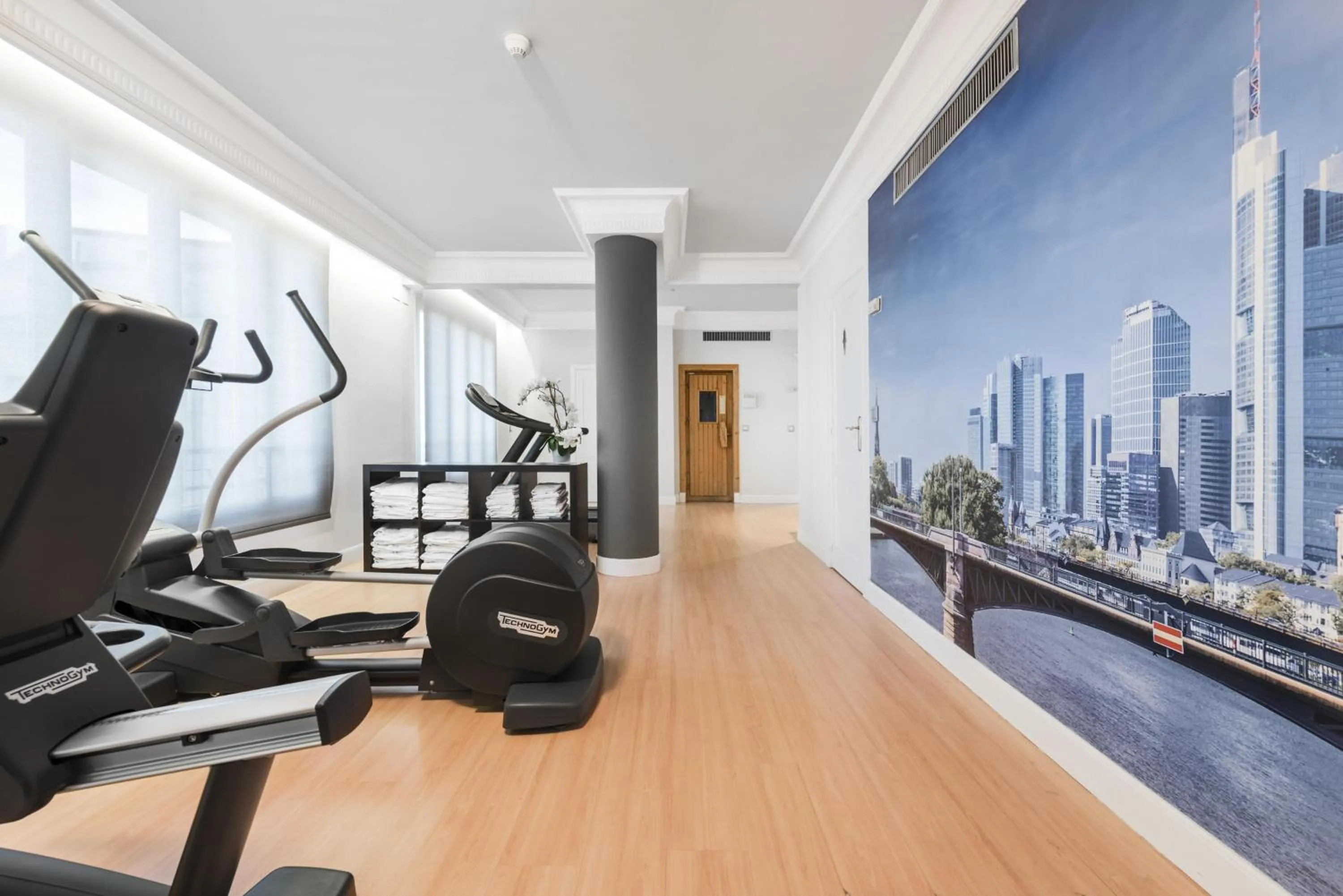Fitness centre/facilities in NH Collection Gran Hotel de Zaragoza