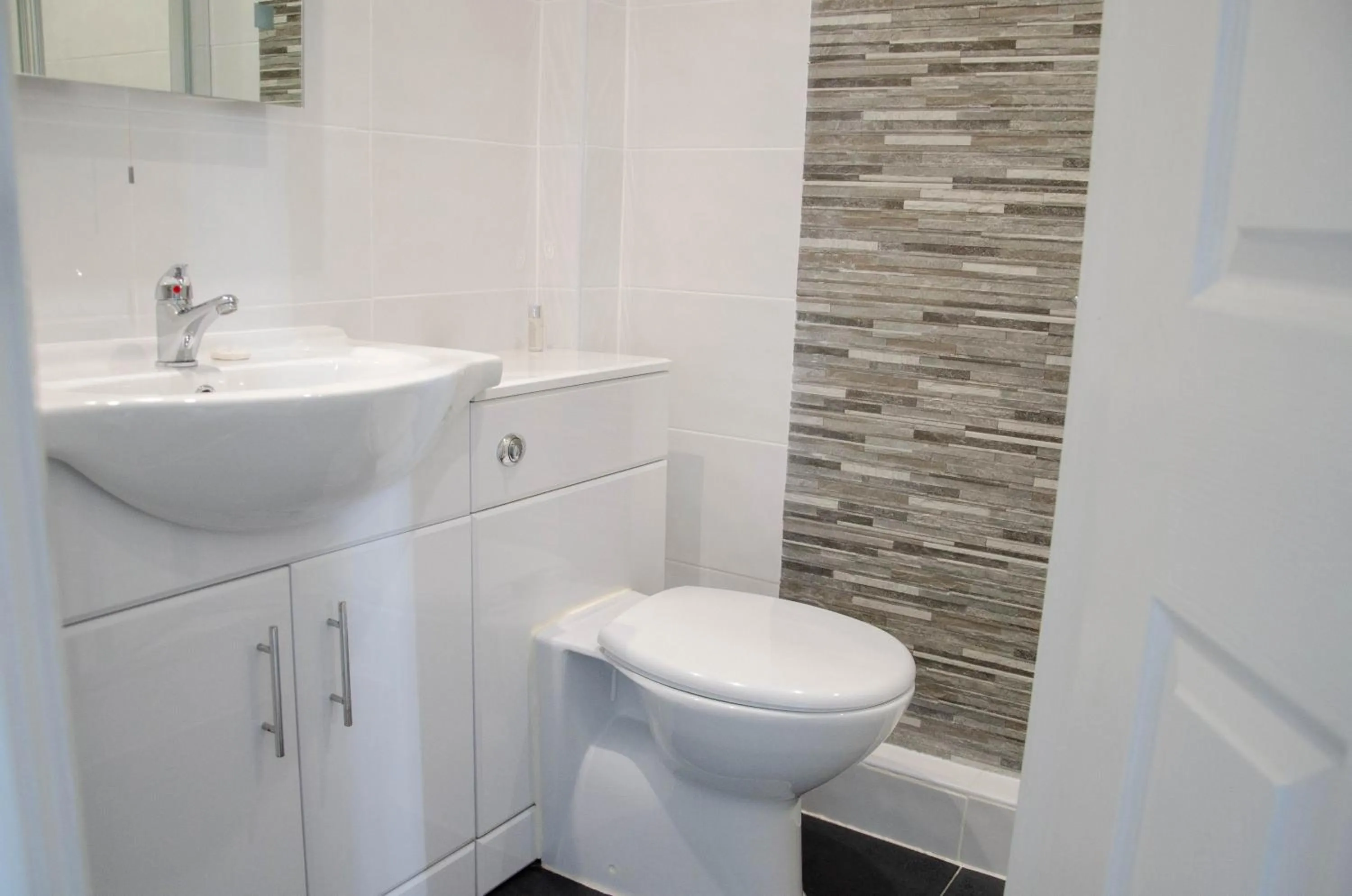 Bathroom in The Lemonfield Hotel