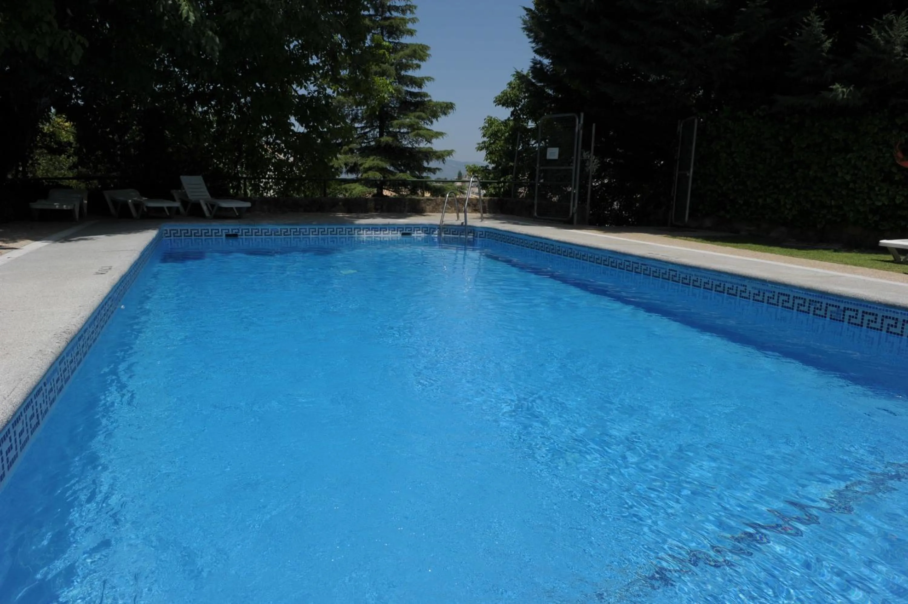 Swimming pool in Villa Turística de Cazorla