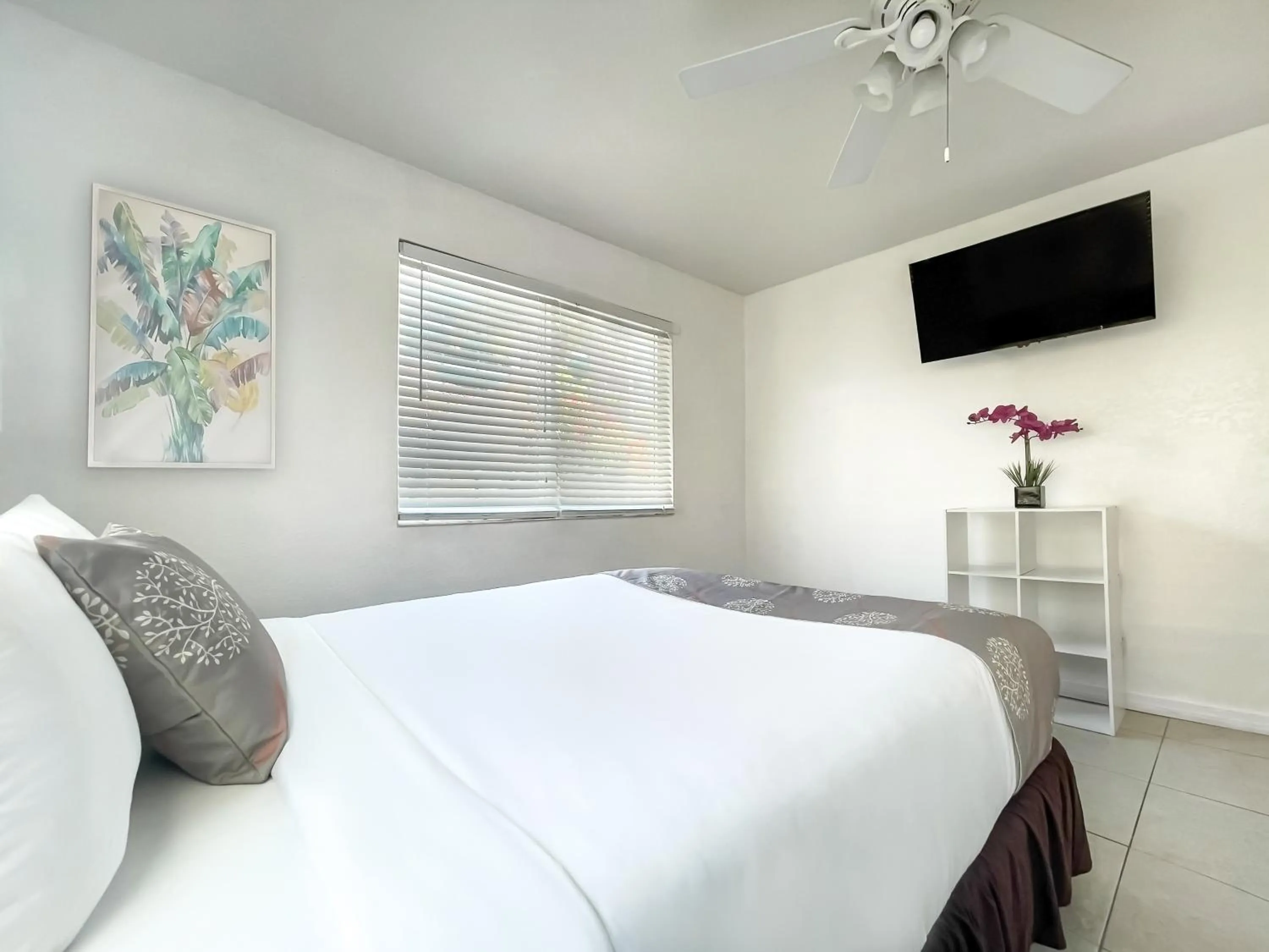 Bedroom, Bed in The Starfish