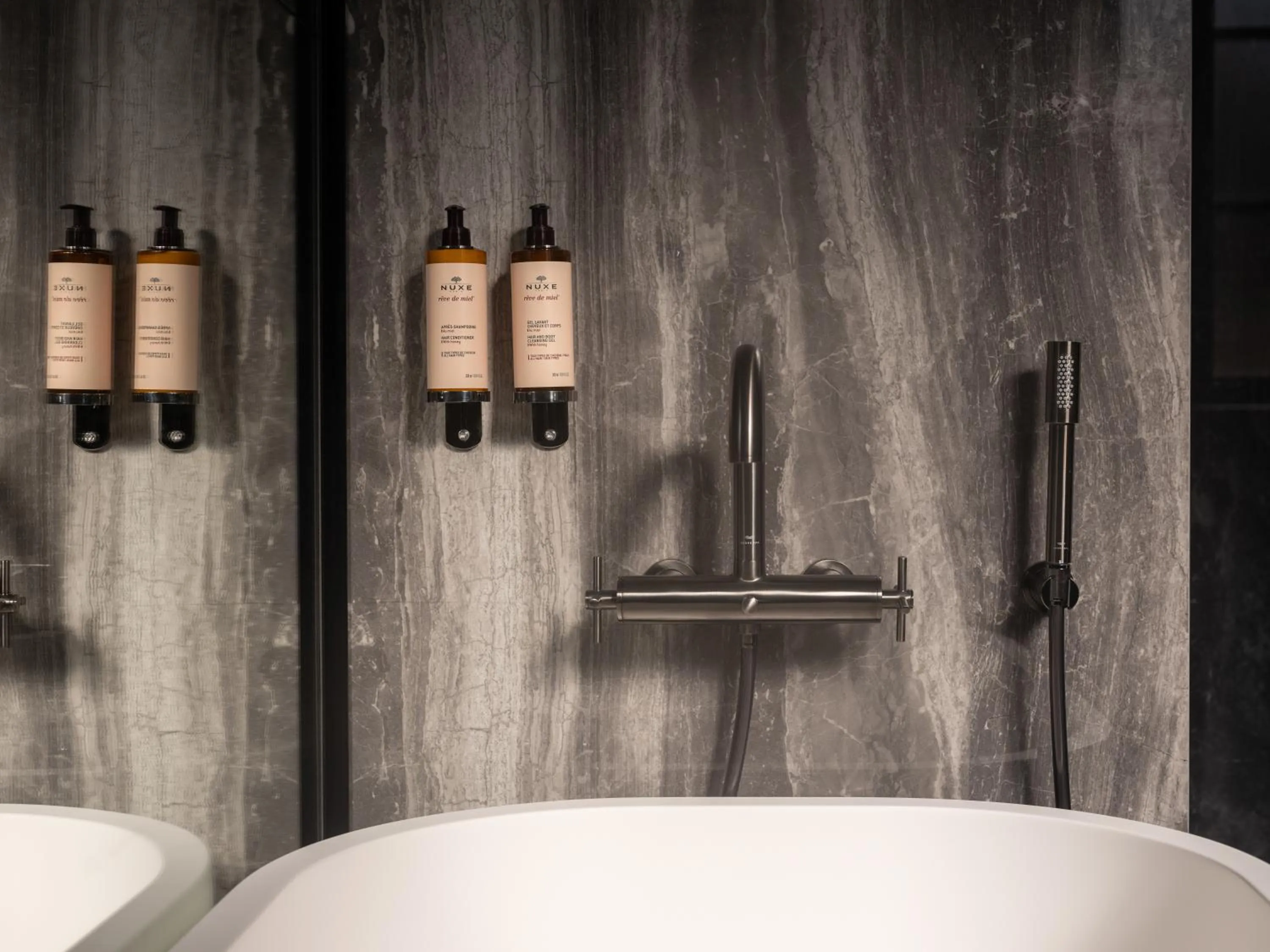 Bathroom in Balthazar Hotel & Spa Rennes - MGallery Collection