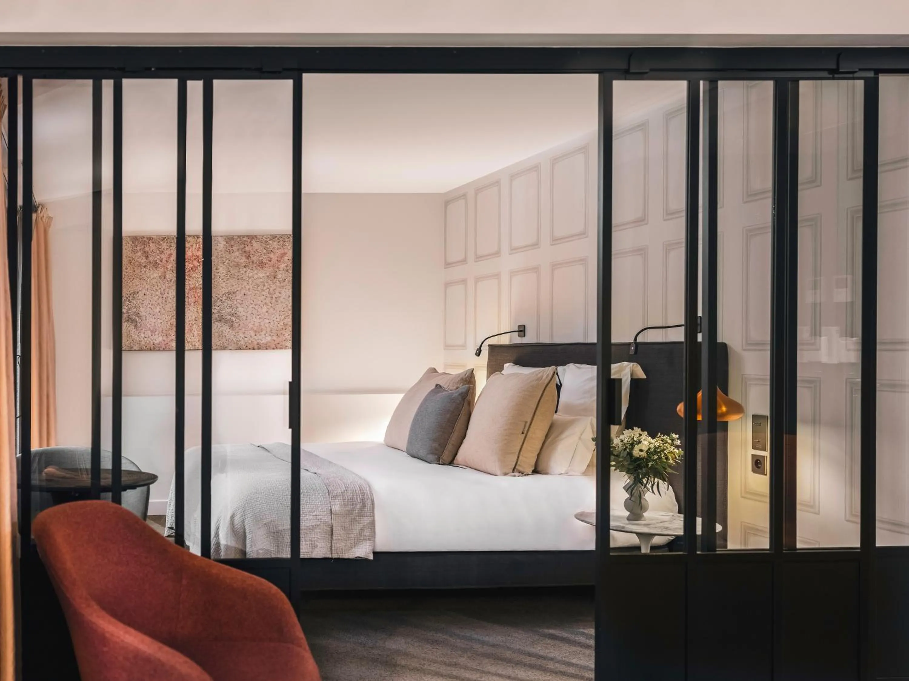 Photo of the whole room, Bed in Balthazar Hotel & Spa Rennes - MGallery Collection