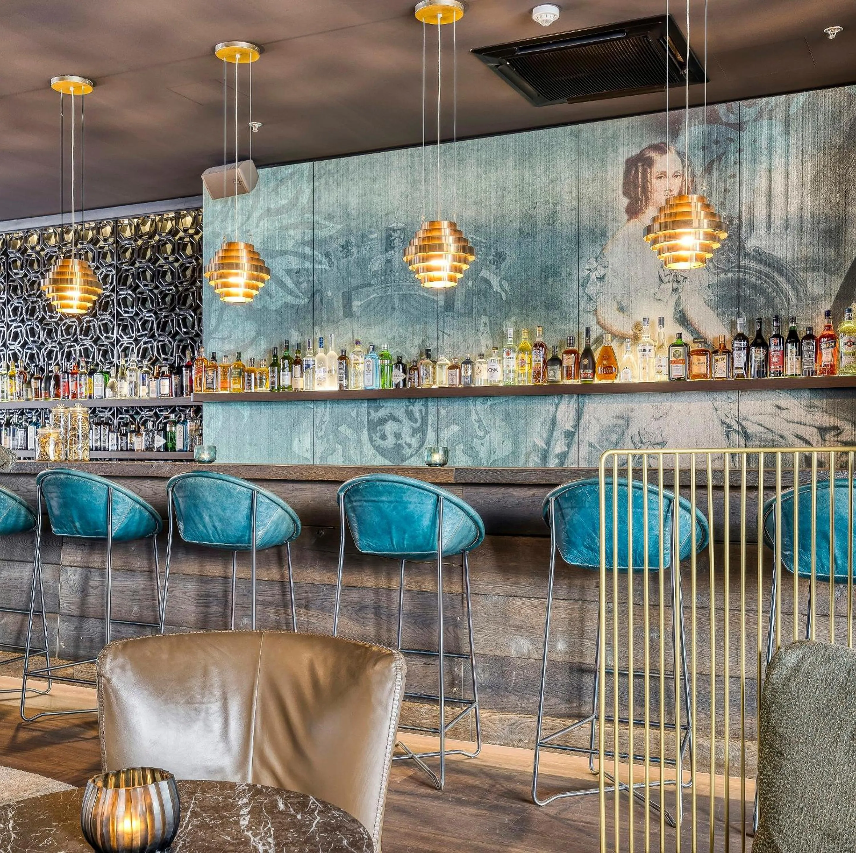 Lounge or bar in Motel One Brussels