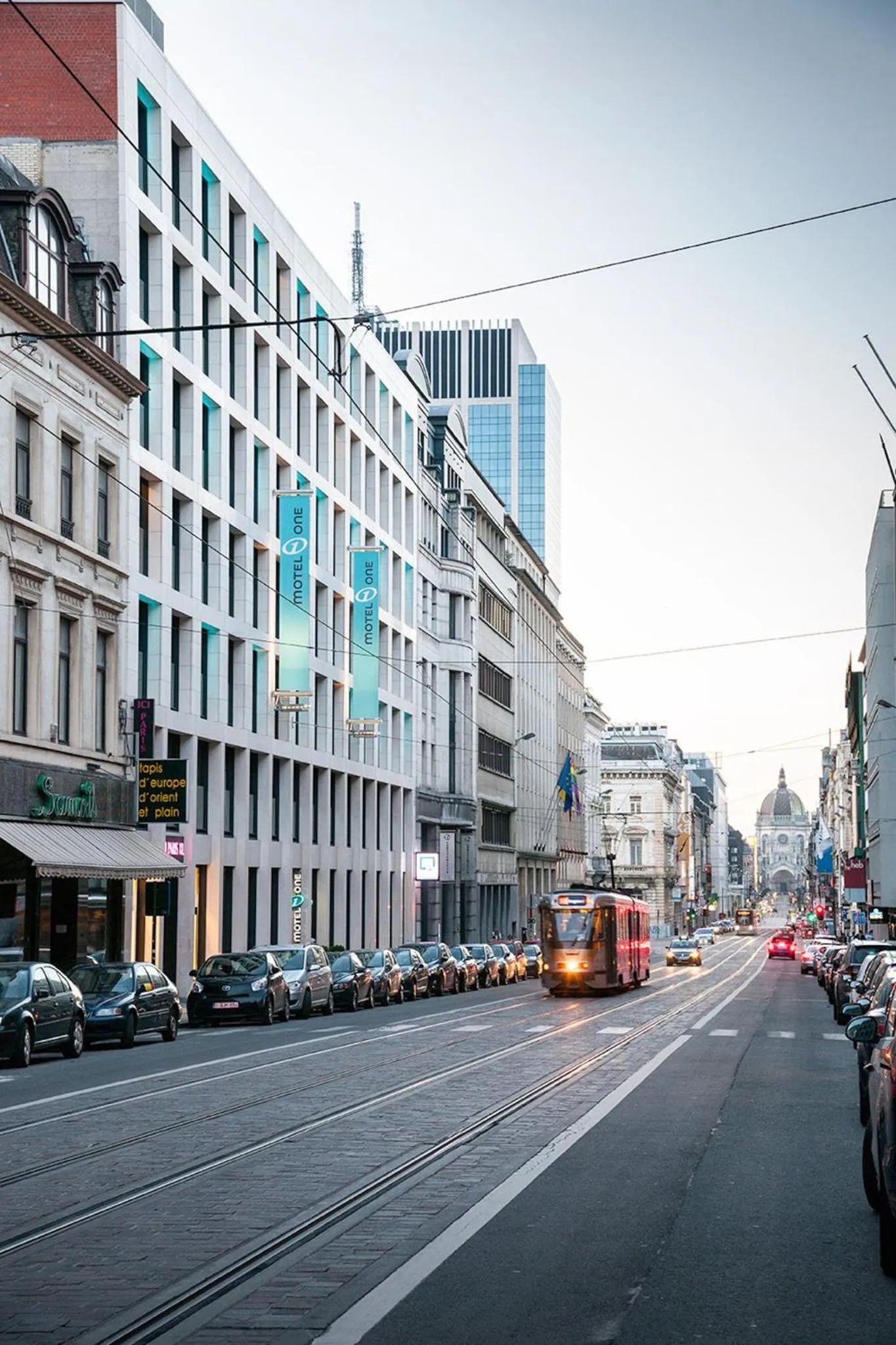 Facade/entrance in Motel One Brussels
