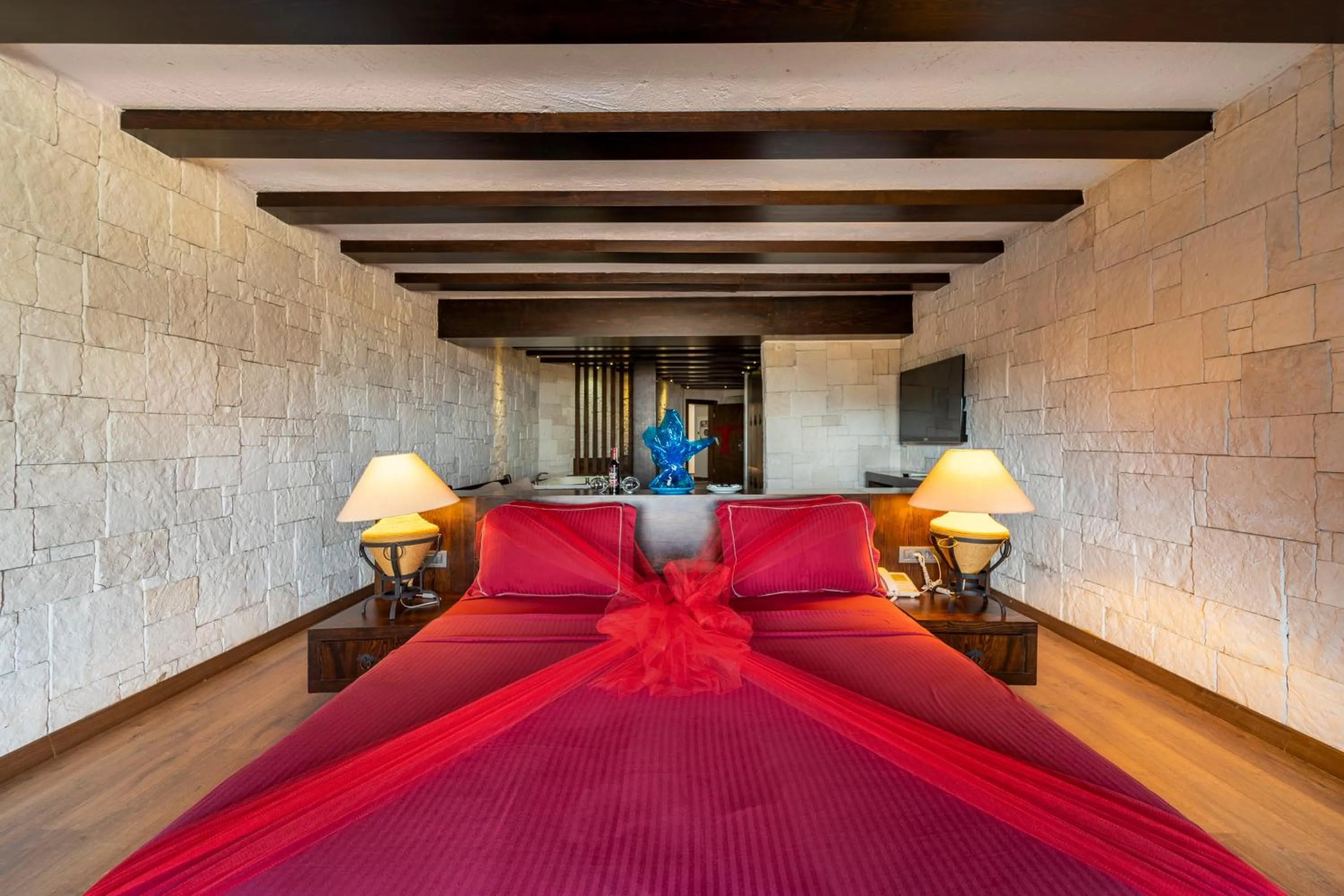 Bedroom, Bed in Manaspark Deluxe Hotel