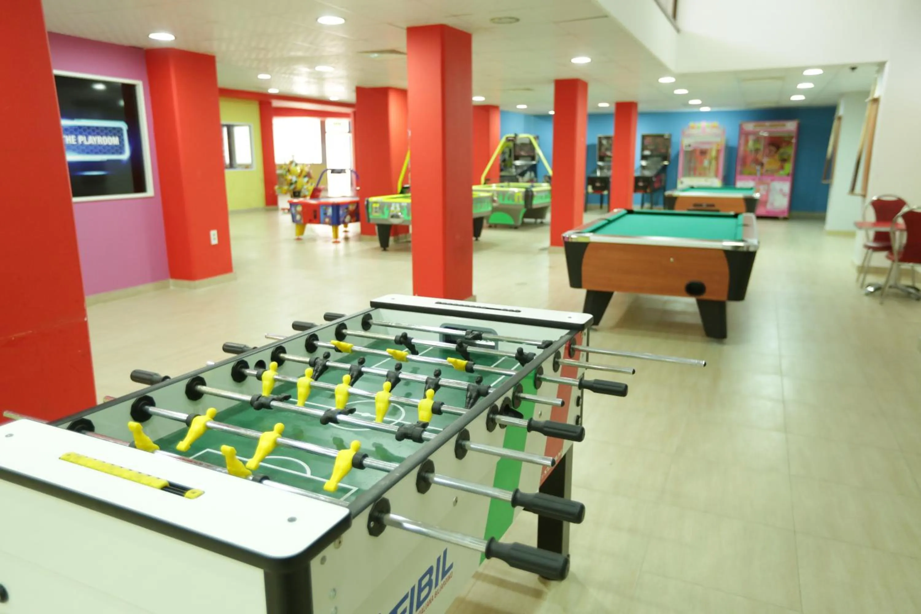 Billiard in Golden Lili Resort & Spa