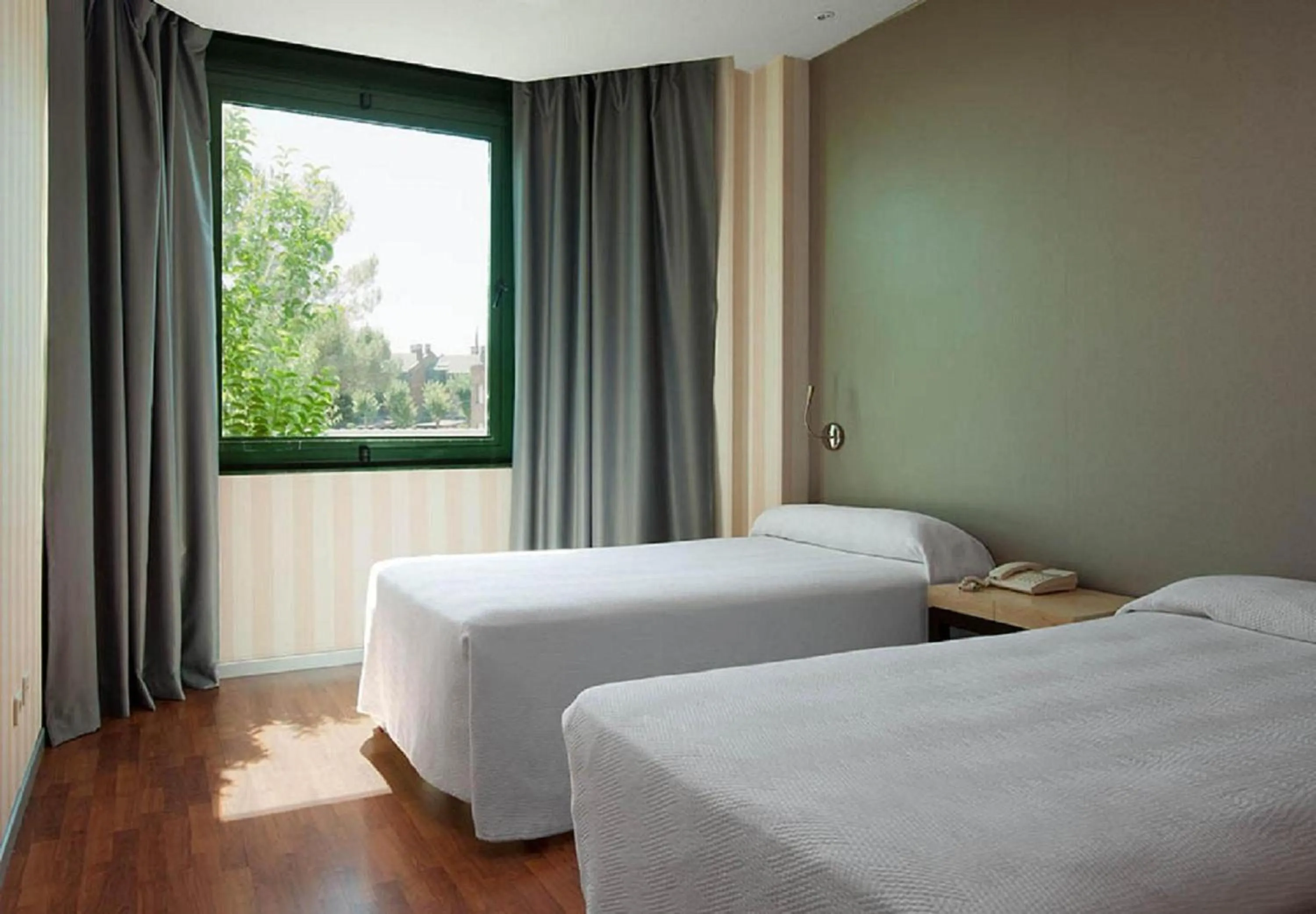 Photo of the whole room, Bed in Apartamentos TH Las Rozas