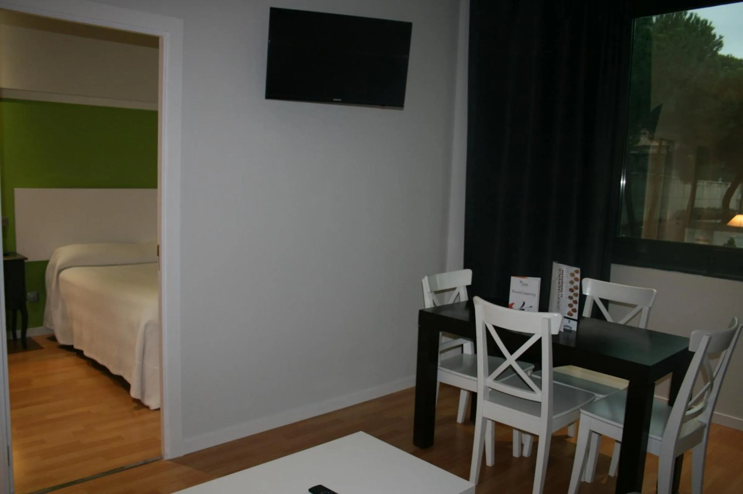 TV and multimedia, Bed in Apartamentos TH Las Rozas