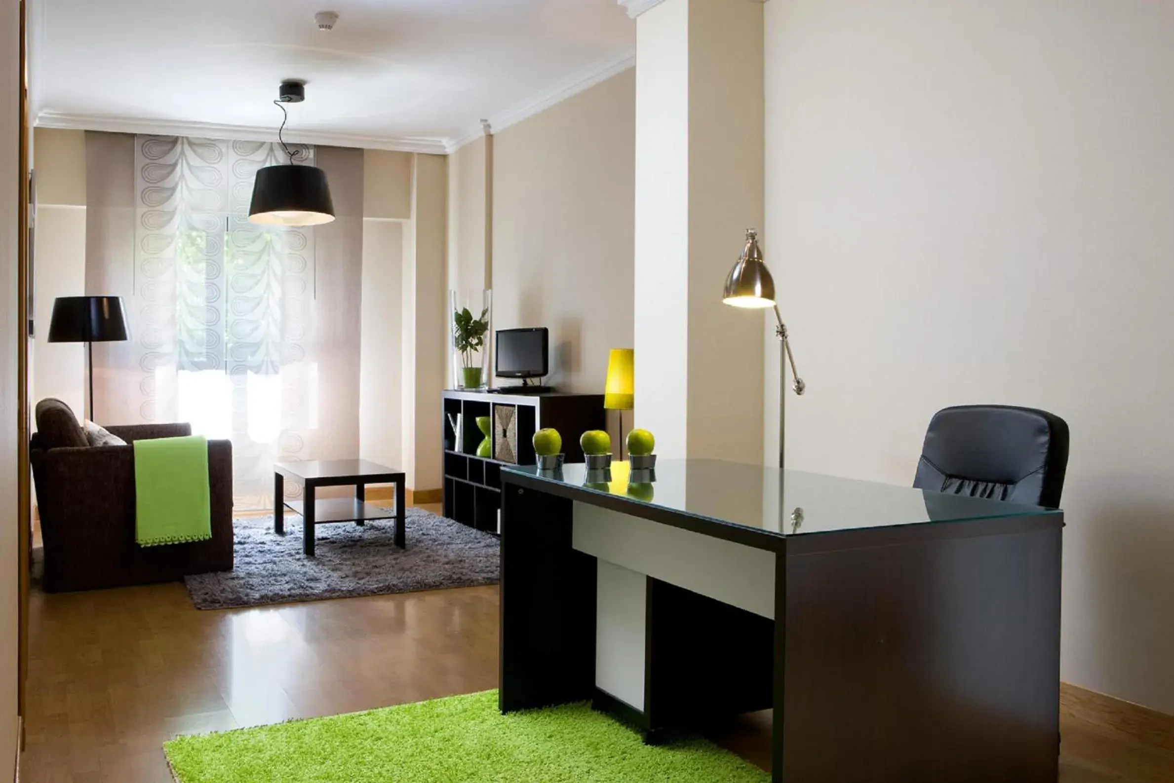 Two-Bedroom Apartment in Apartamentos TH La Florida Two-Bedroom Apartment in Apartamentos TH La Florida